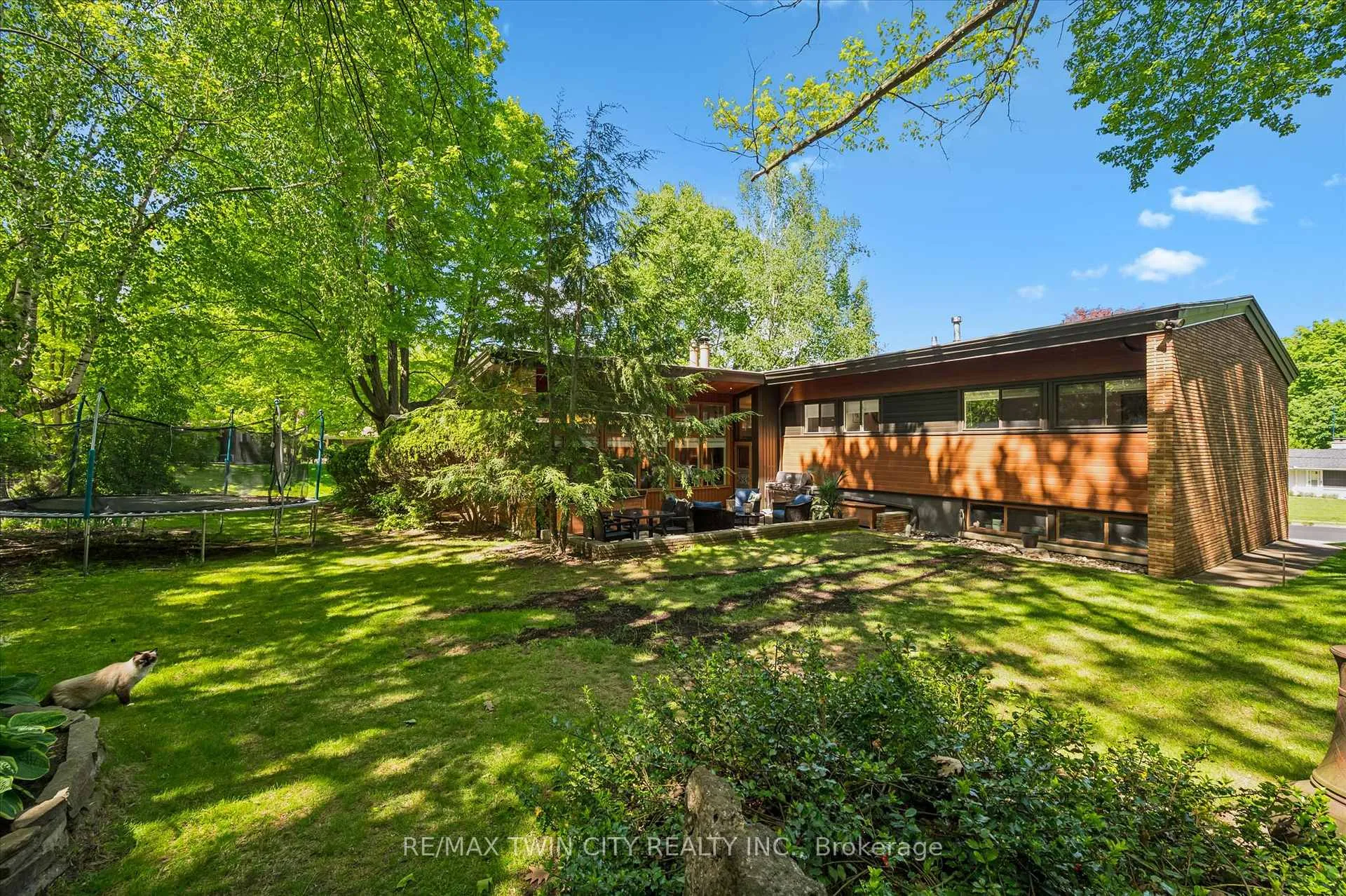 Photo 38 of 16 Parkwood Drive, Cambridge, Blair Road — HOMEH