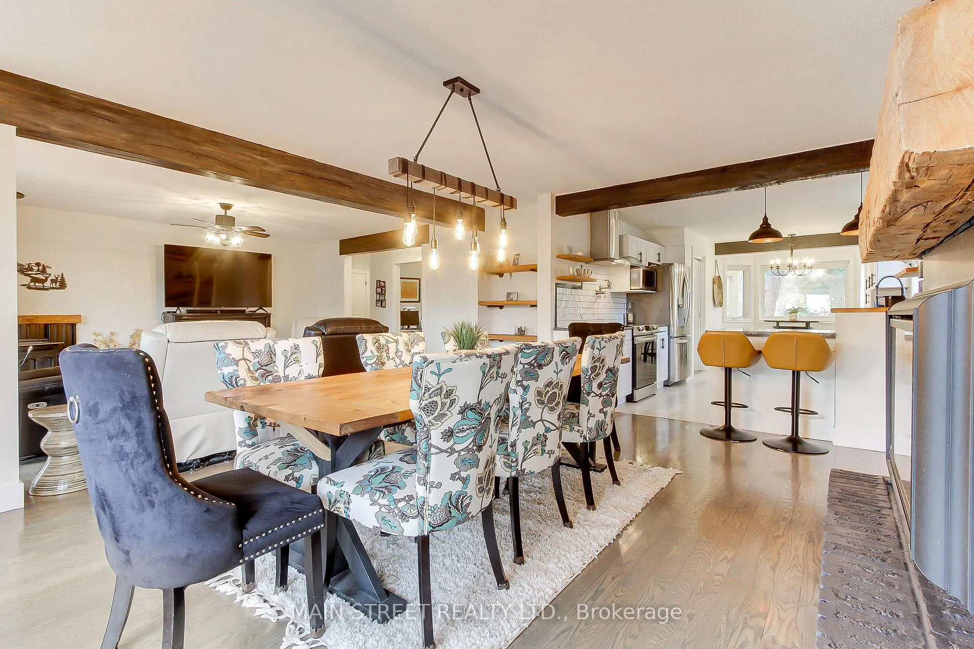 Photo 13 of 24 Maple Grove Road, Kawartha Lakes, Lindsay — HOMEH