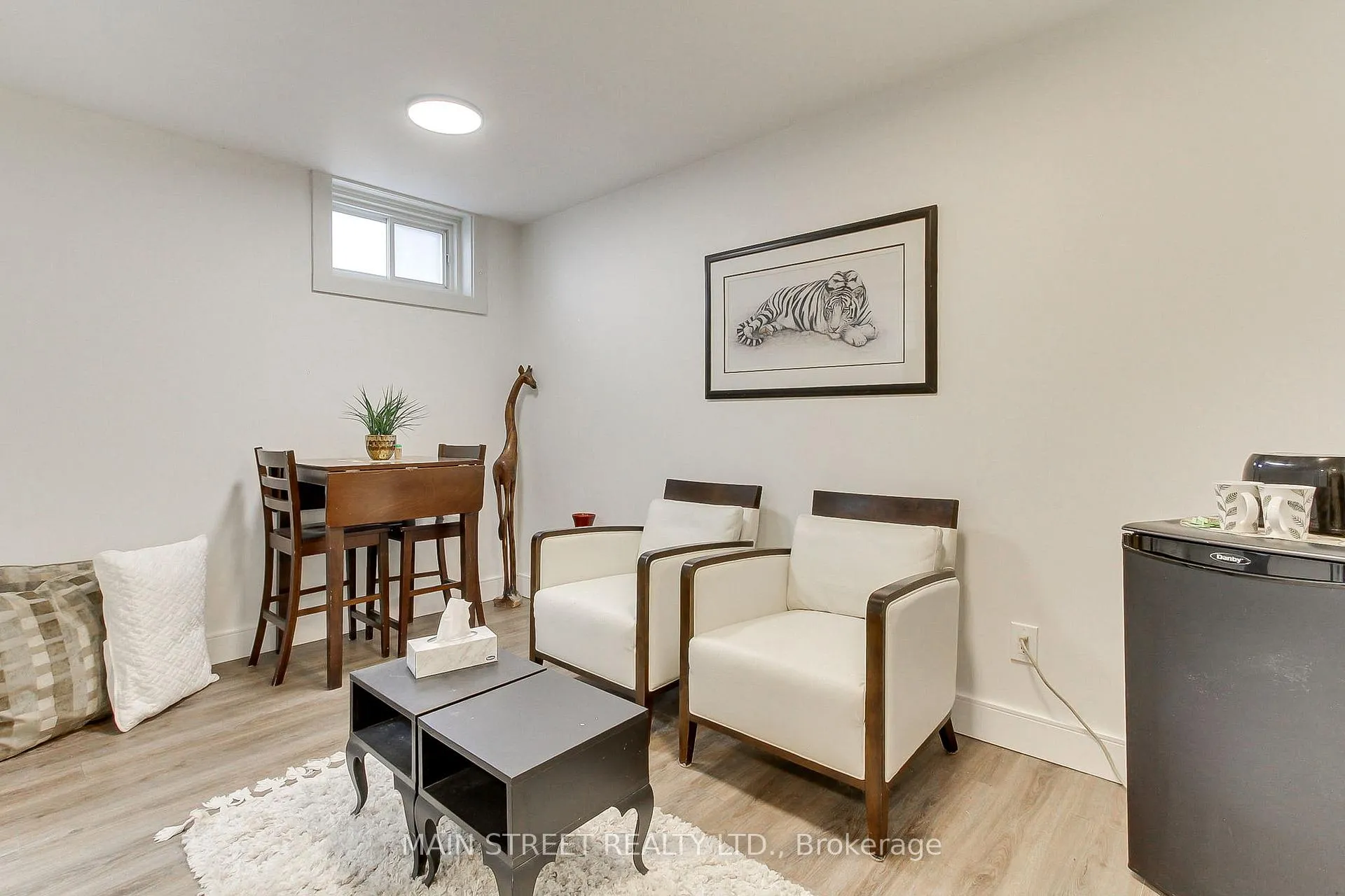 Photo 27 of 24 Maple Grove Road, Kawartha Lakes, Lindsay — HOMEH