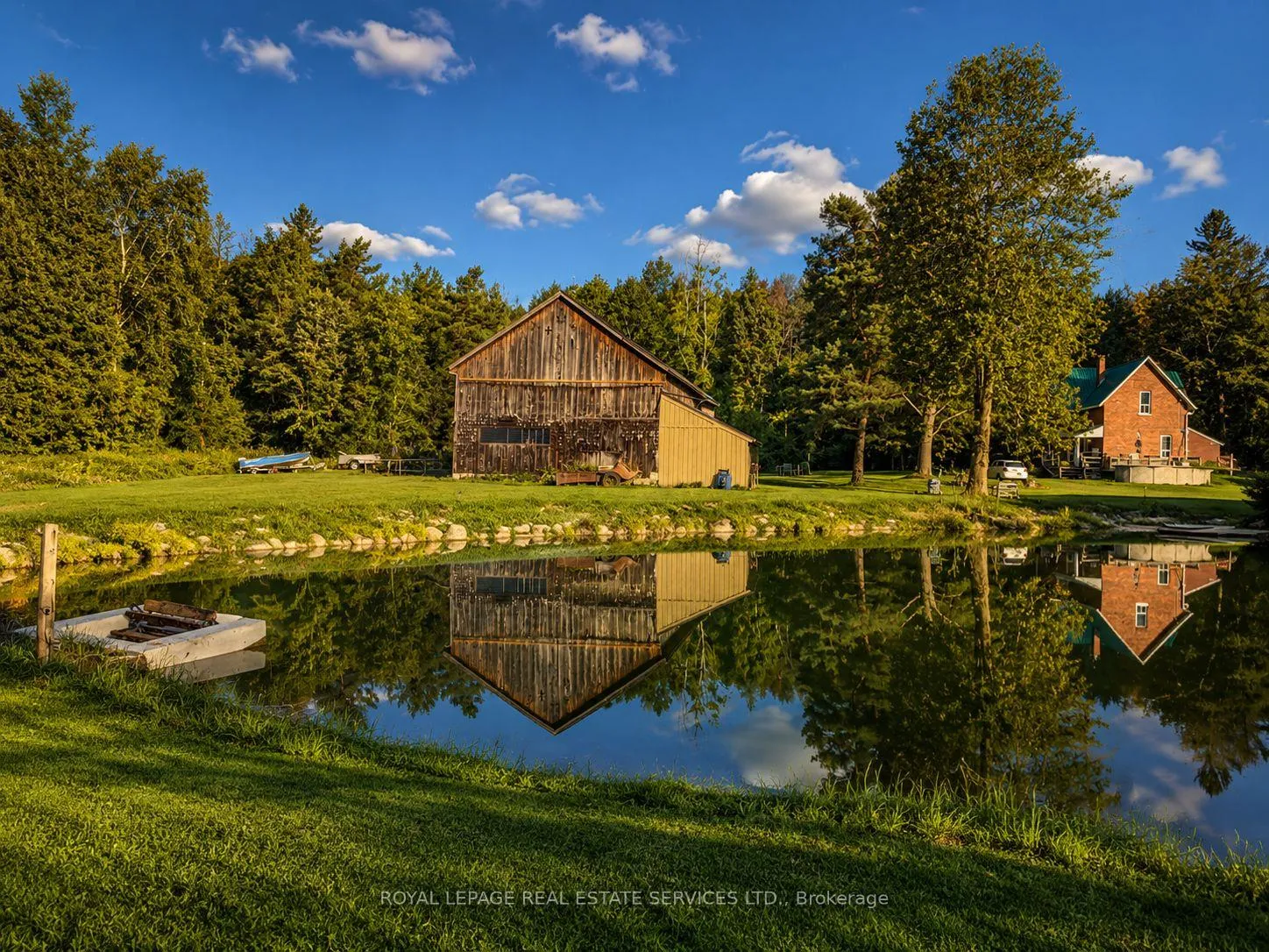 Photo 32 of 1351 Flos Rd 11 E, Springwater, Rural Springwater — HOMEH