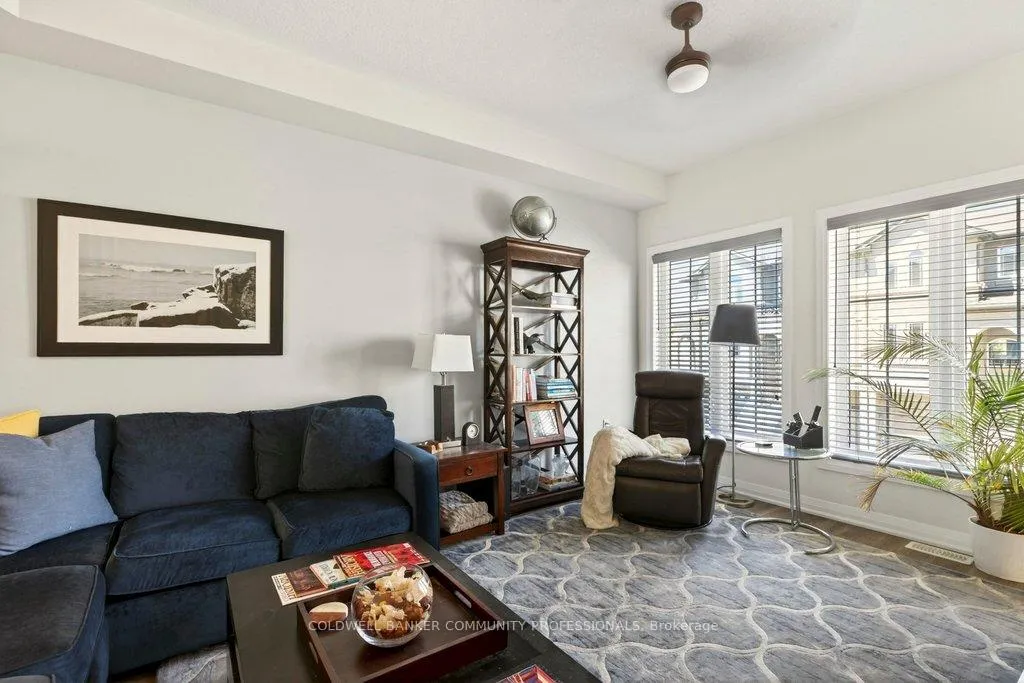 Photo 10 of 54 Aquarius Crescent, Hamilton, Rural Glanbrook — HOMEH