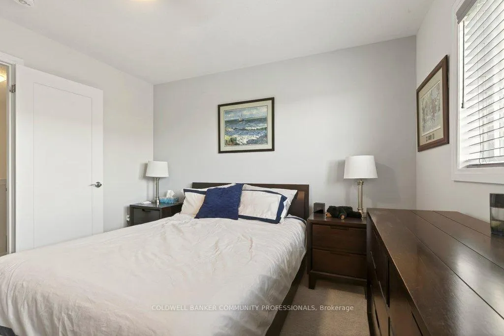 Photo 28 of 54 Aquarius Crescent, Hamilton, Rural Glanbrook — HOMEH