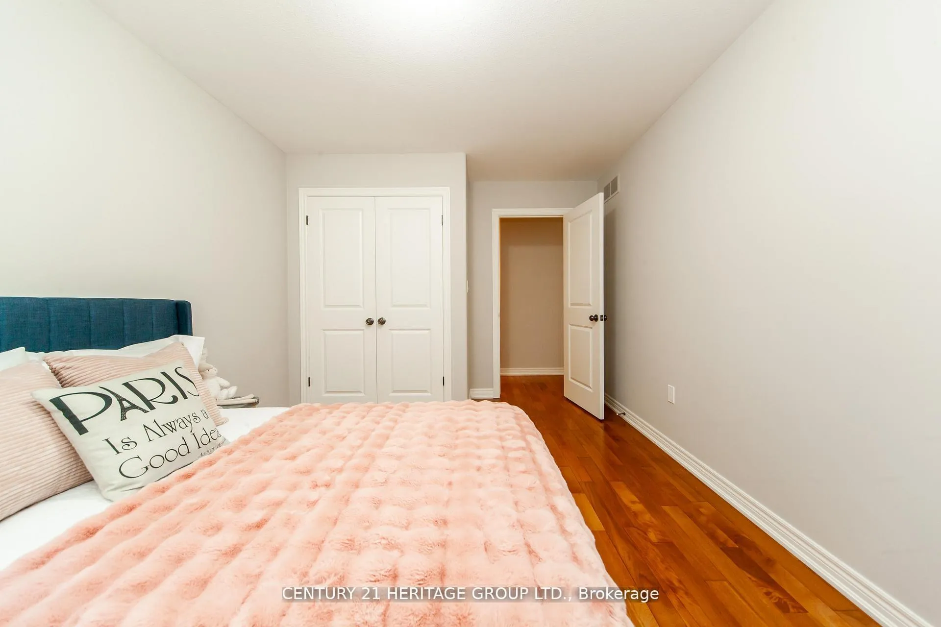Photo 21 of 5826 Fiddlehead Lane, Niagara Falls, Forestview — HOMEH