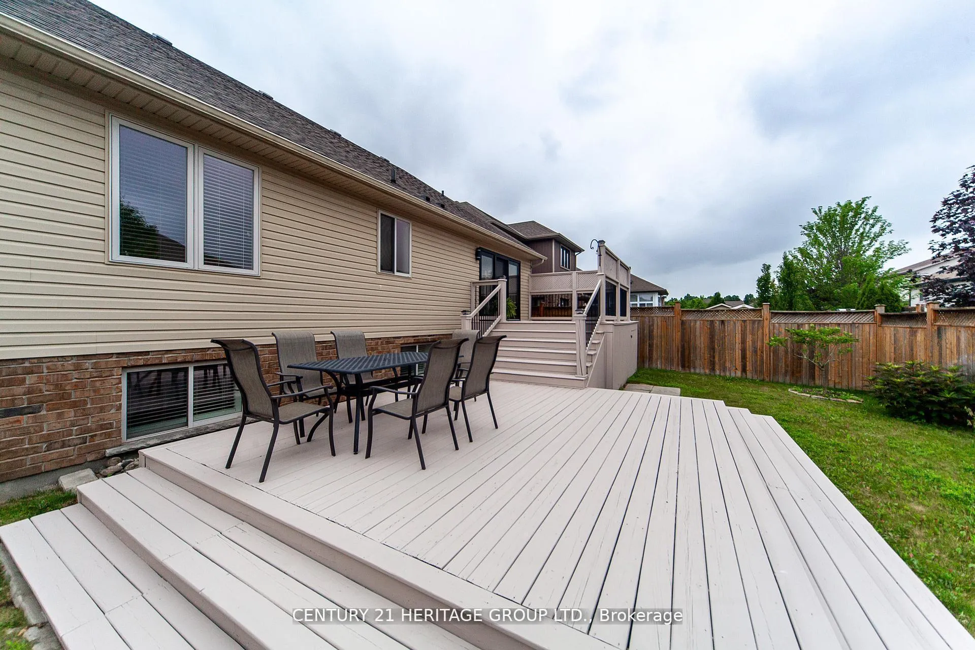Photo 30 of 5826 Fiddlehead Lane, Niagara Falls, Forestview — HOMEH