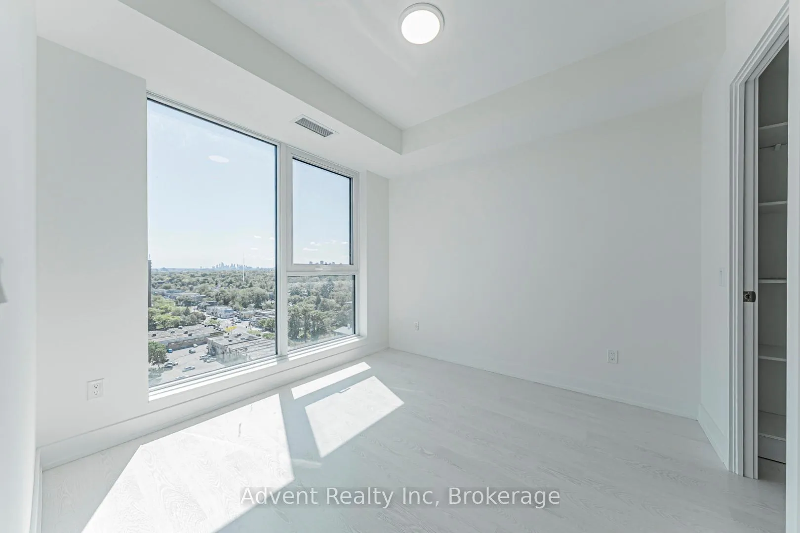 Photo 24 of Unit 1609, 25 Cordova Avenue, Etobicoke, Islington-City Centre West — HOMEH