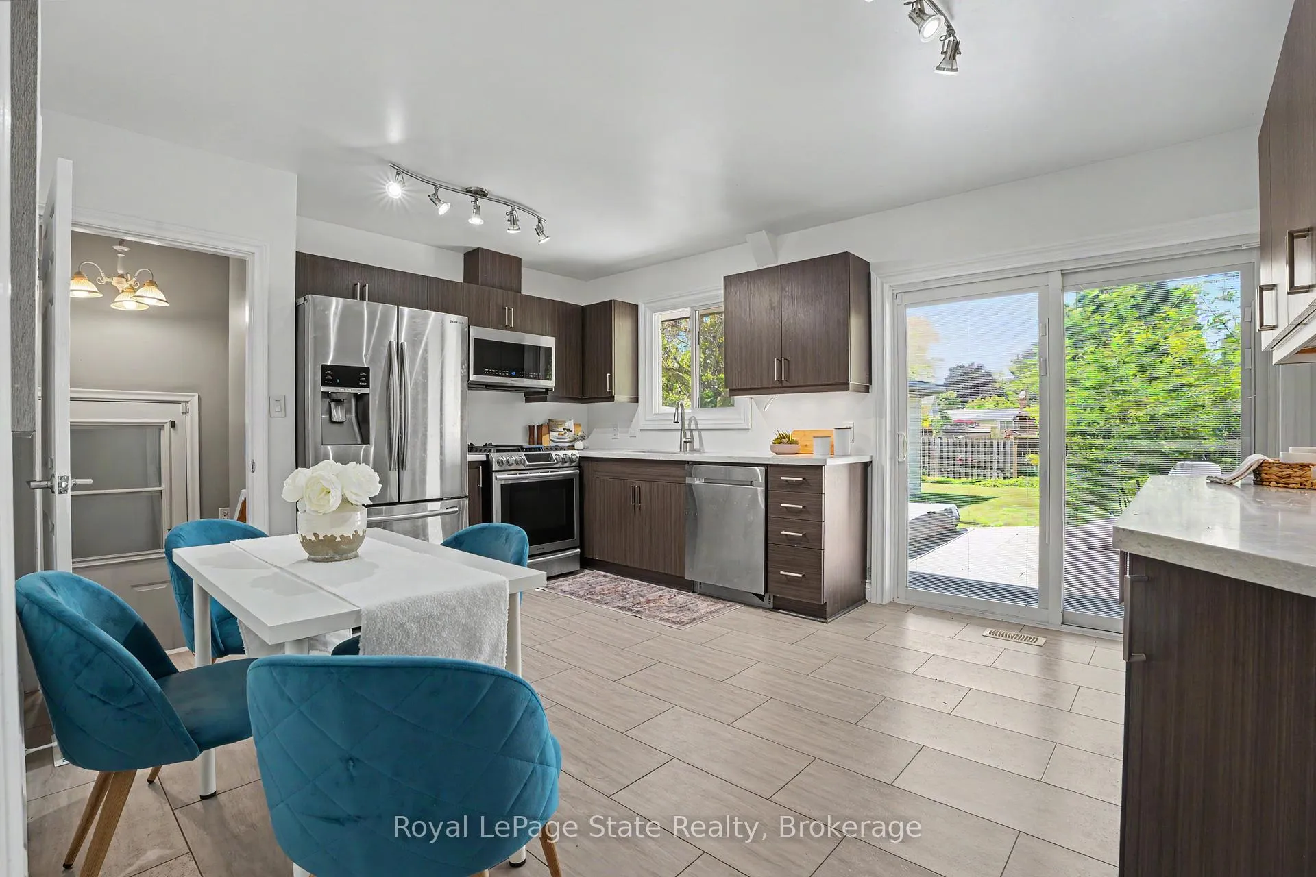 Photo 8 of 51 Parnell Road, St. Catharines, Vine/Linwell — HOMEH