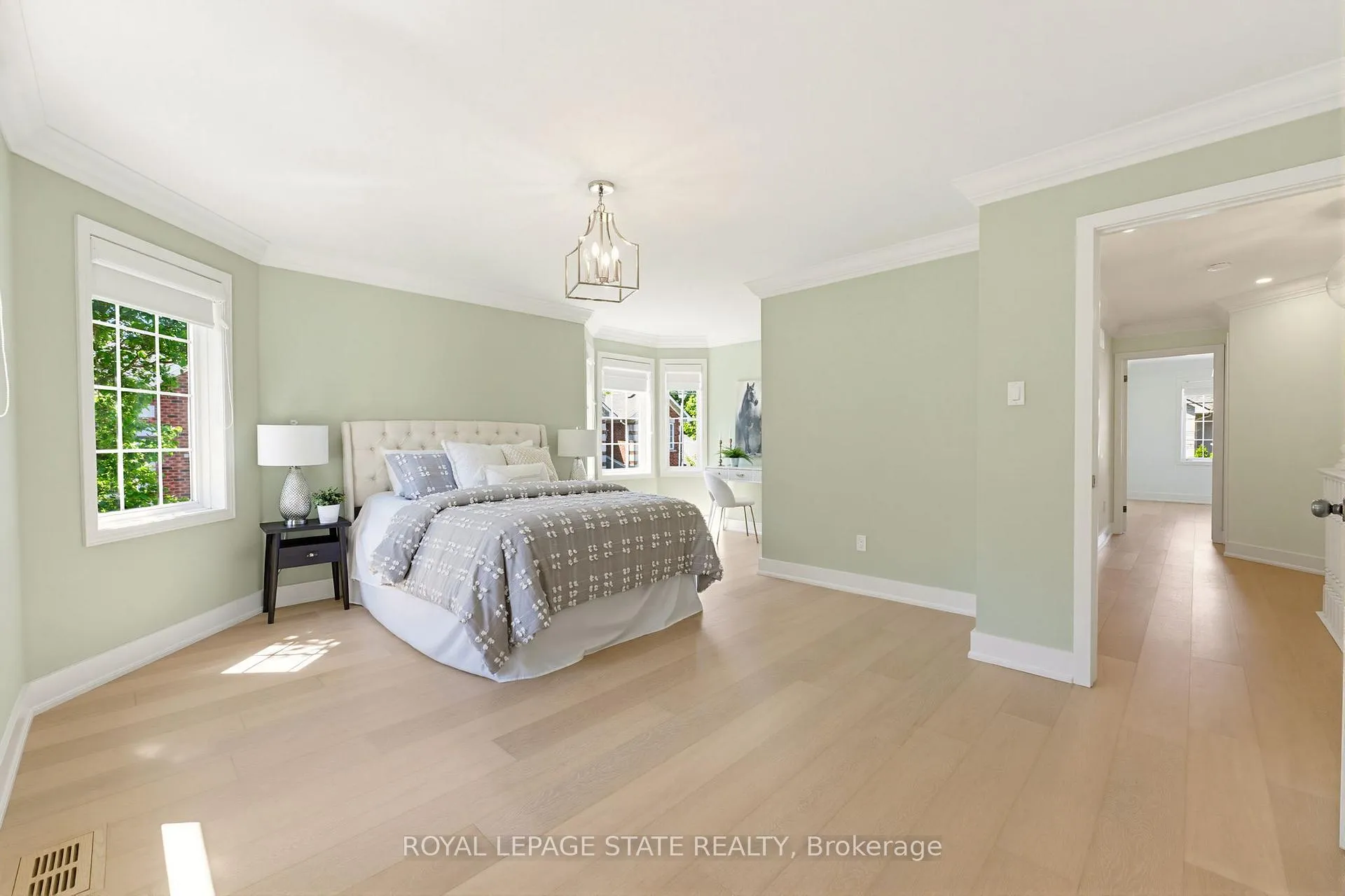 Photo 12 of Unit 13, 81 Valridge Drive, Hamilton, Ancaster — HOMEH