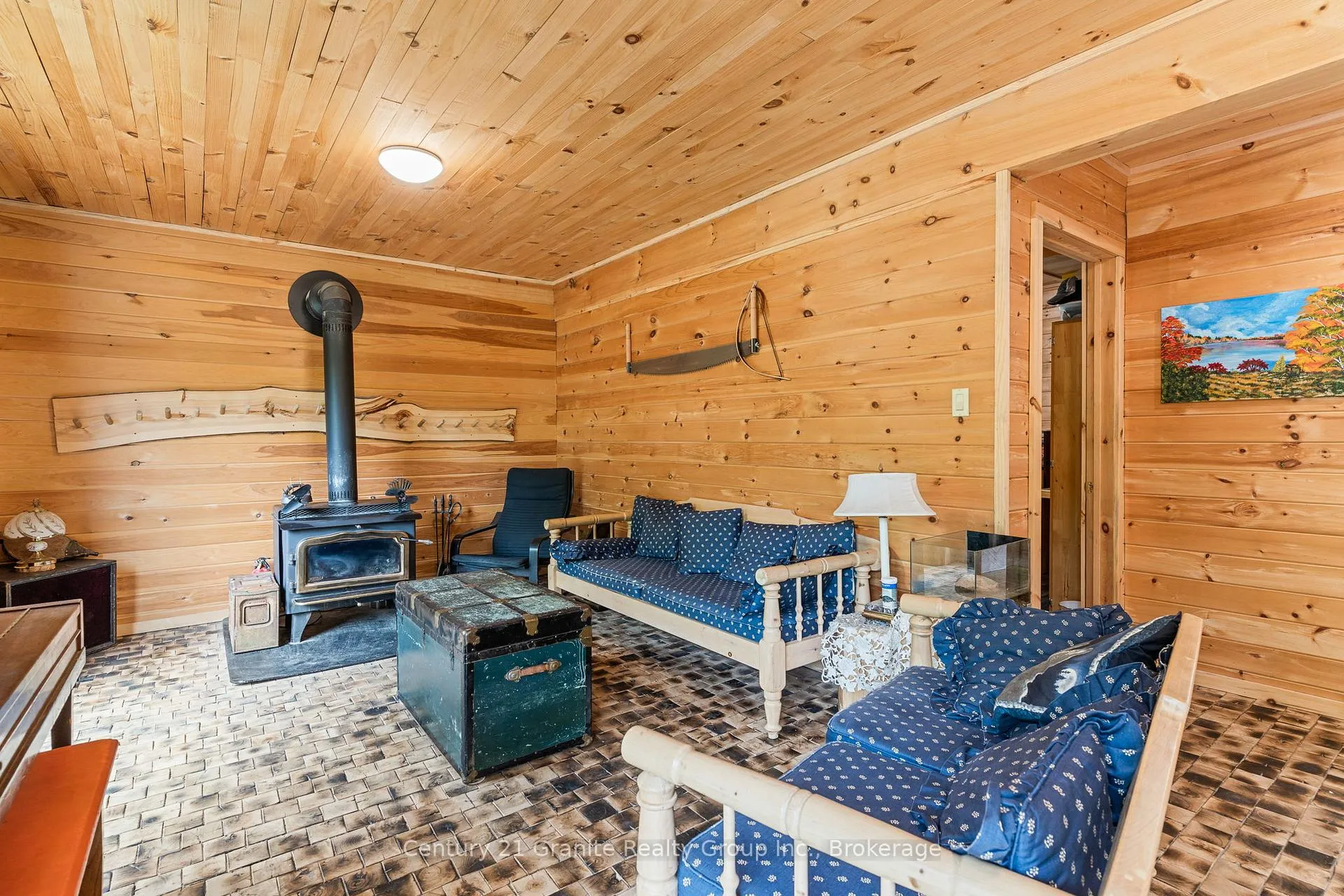 Photo 12 of 18240 Highway 118, Highlands East, Monmouth — HOMEH