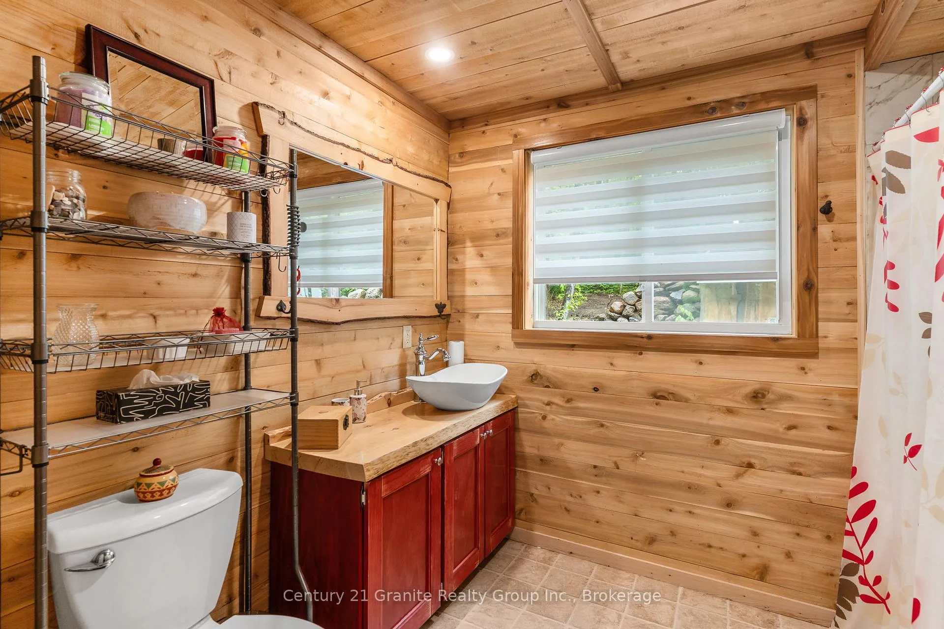 Photo 17 of 18240 Highway 118, Highlands East, Monmouth — HOMEH