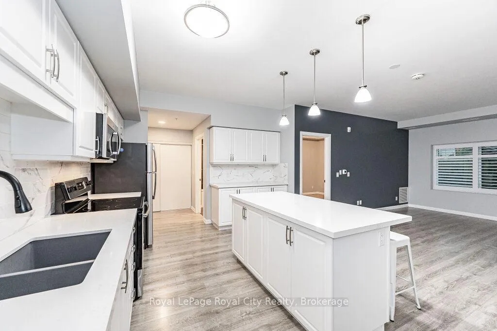 Photo 10 of Unit 104, 778 Laurelwood Drive, Waterloo — HOMEH