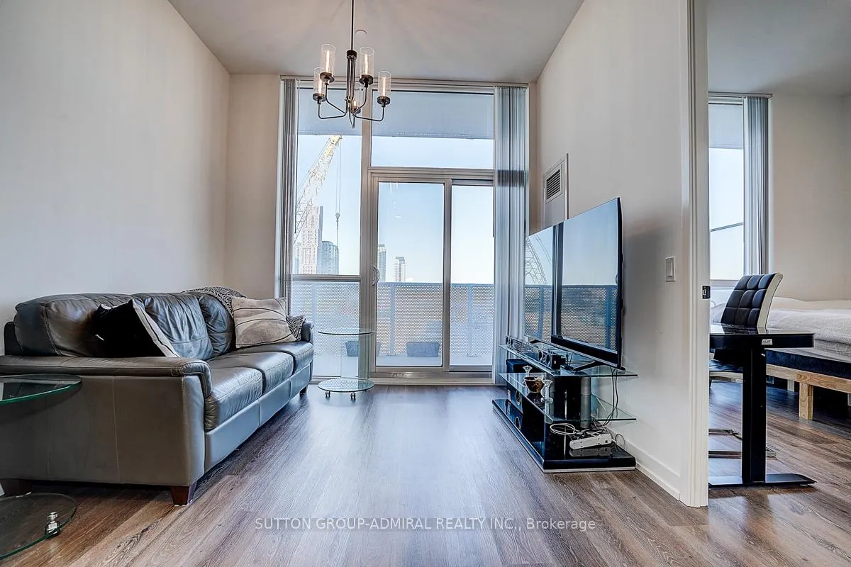 Photo 17 of Unit 612, 28 Interchange Way, Vaughan, Vaughan Corporate Centre — HOMEH