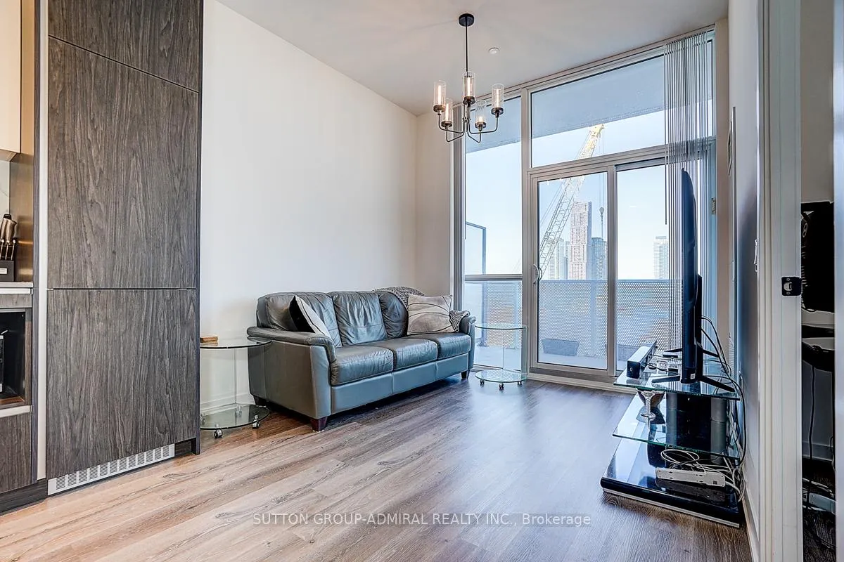 Photo 18 of Unit 612, 28 Interchange Way, Vaughan, Vaughan Corporate Centre — HOMEH