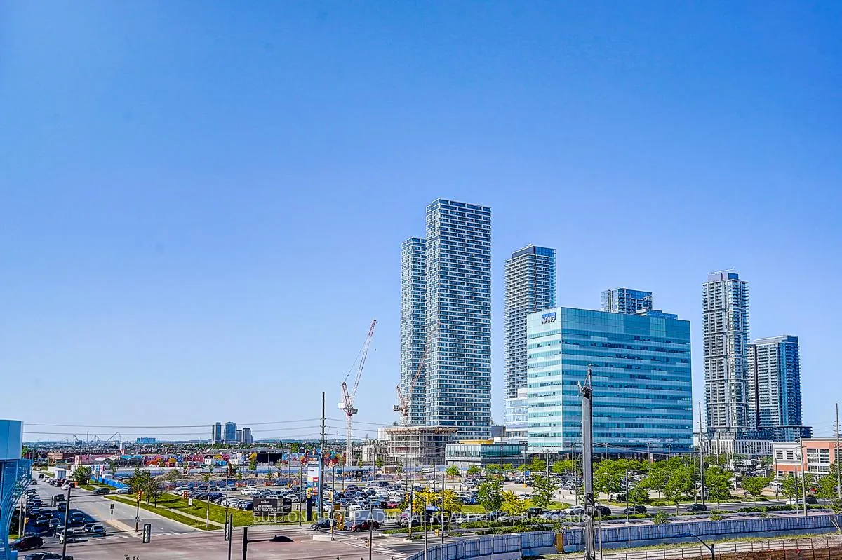 Photo 27 of Unit 612, 28 Interchange Way, Vaughan, Vaughan Corporate Centre — HOMEH