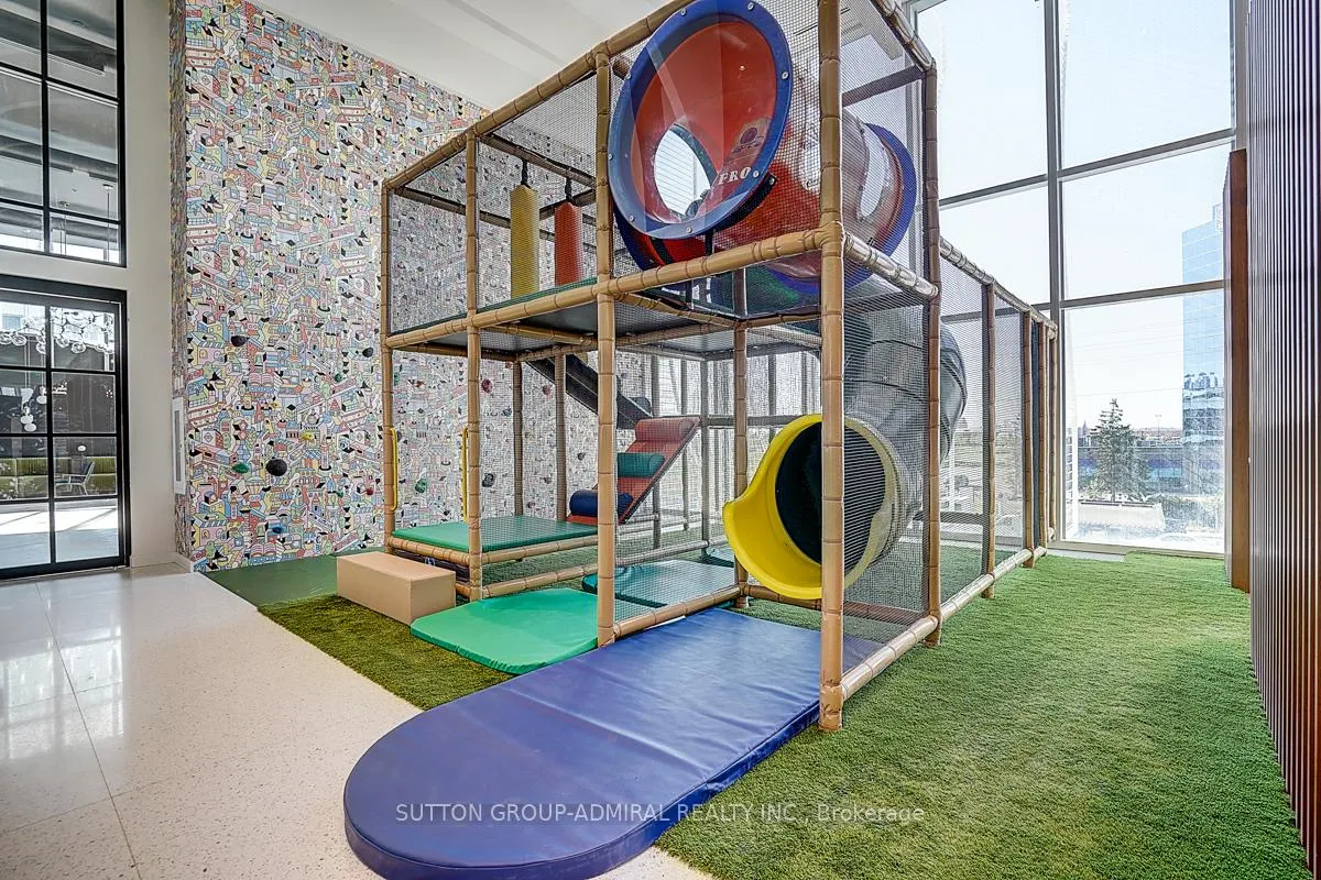Photo 39 of Unit 612, 28 Interchange Way, Vaughan, Vaughan Corporate Centre — HOMEH