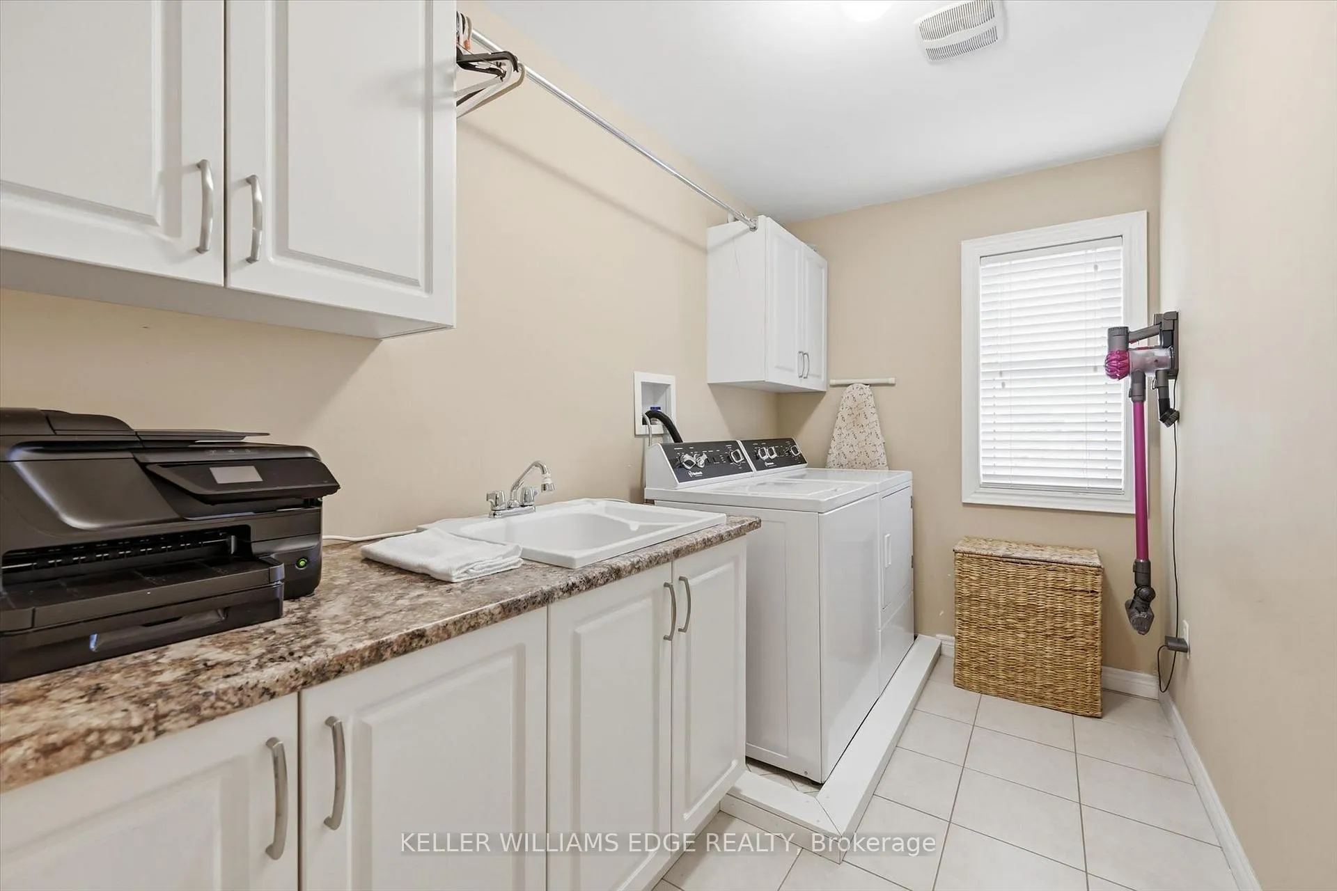Photo 22 of 125 Margaret Avenue, Hamilton, Stoney Creek — HOMEH