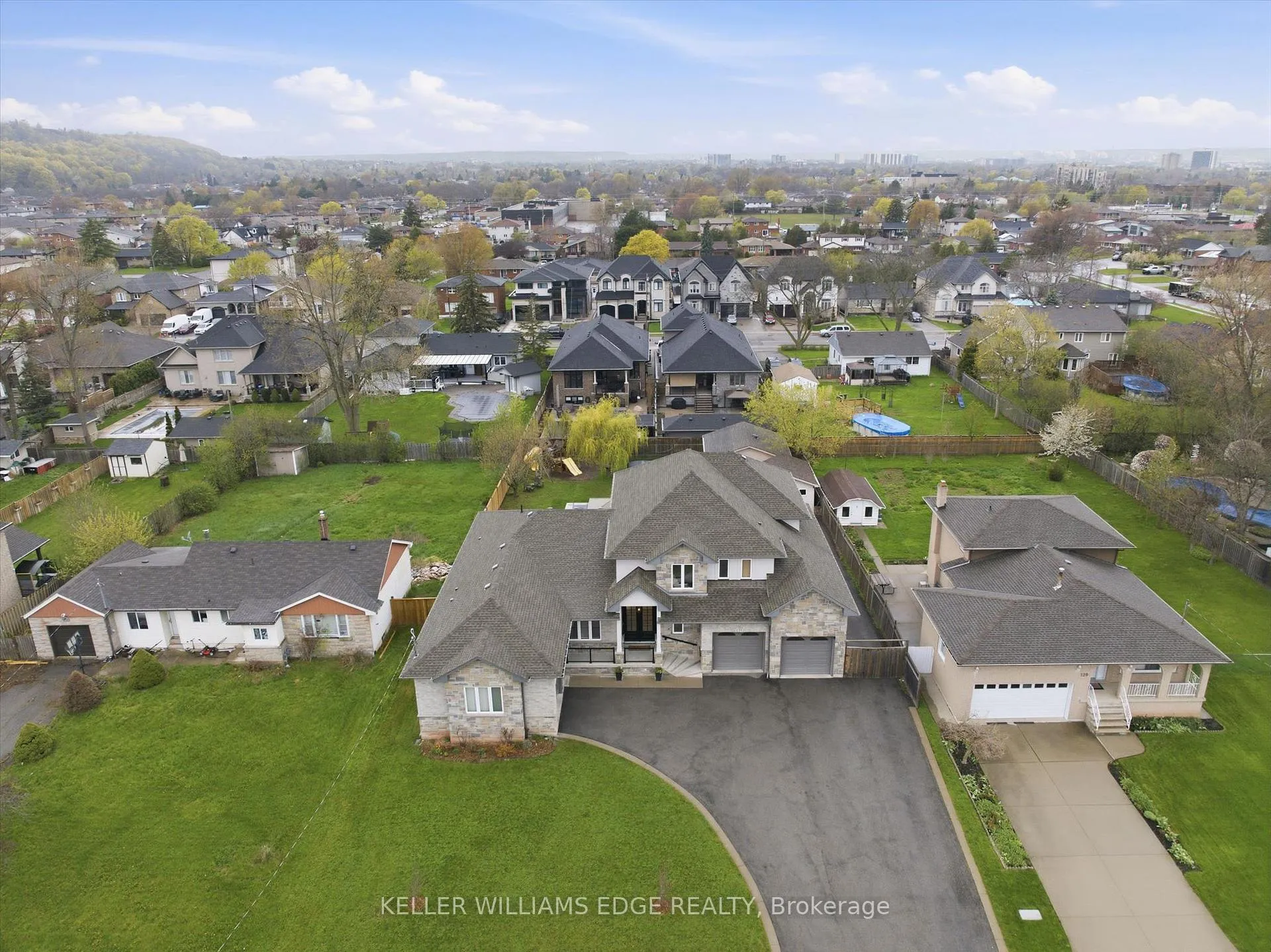 Photo 49 of 125 Margaret Avenue, Hamilton, Stoney Creek — HOMEH