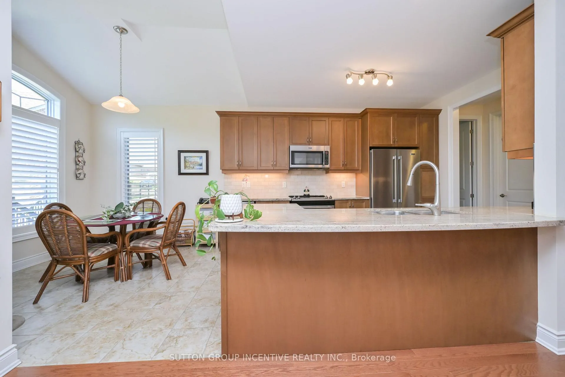 Photo 9 of 110 Ridge Way, New Tecumseth, Rural New Tecumseth — HOMEH