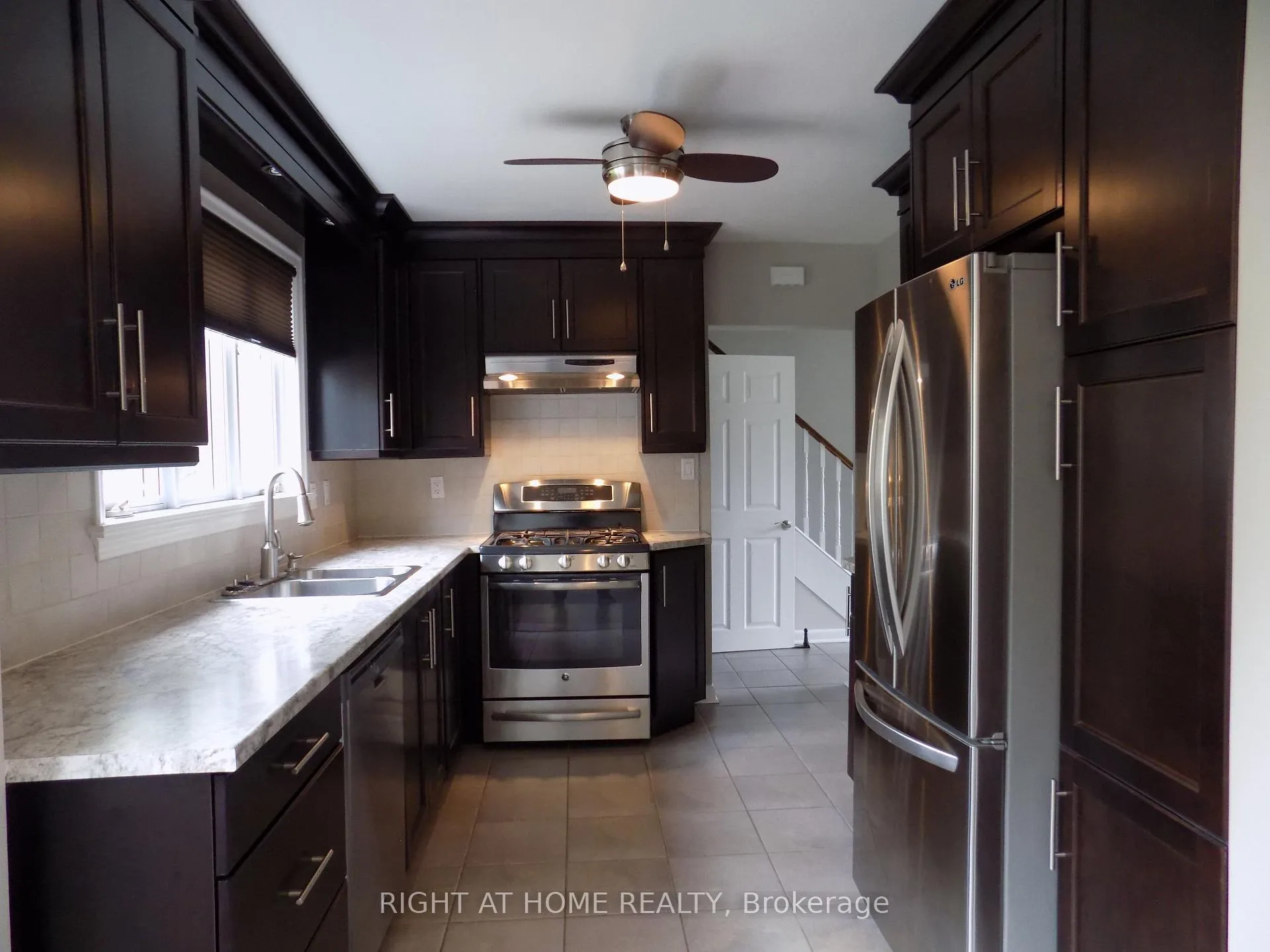 Photo 6 of 1128 Checkers Road, Ottawa, Bel Air Park — HOMEH