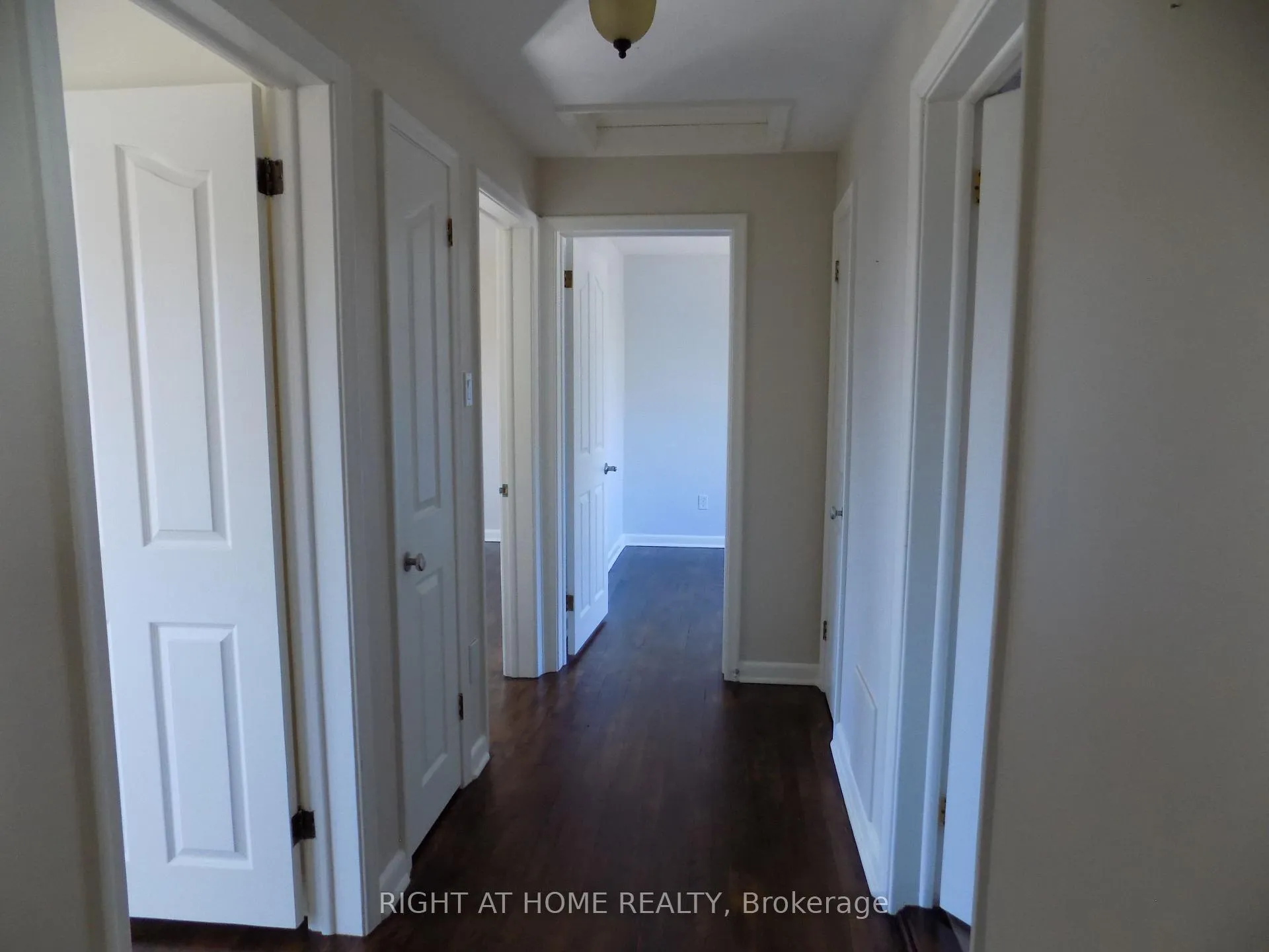 Photo 10 of 1128 Checkers Road, Ottawa, Bel Air Park — HOMEH