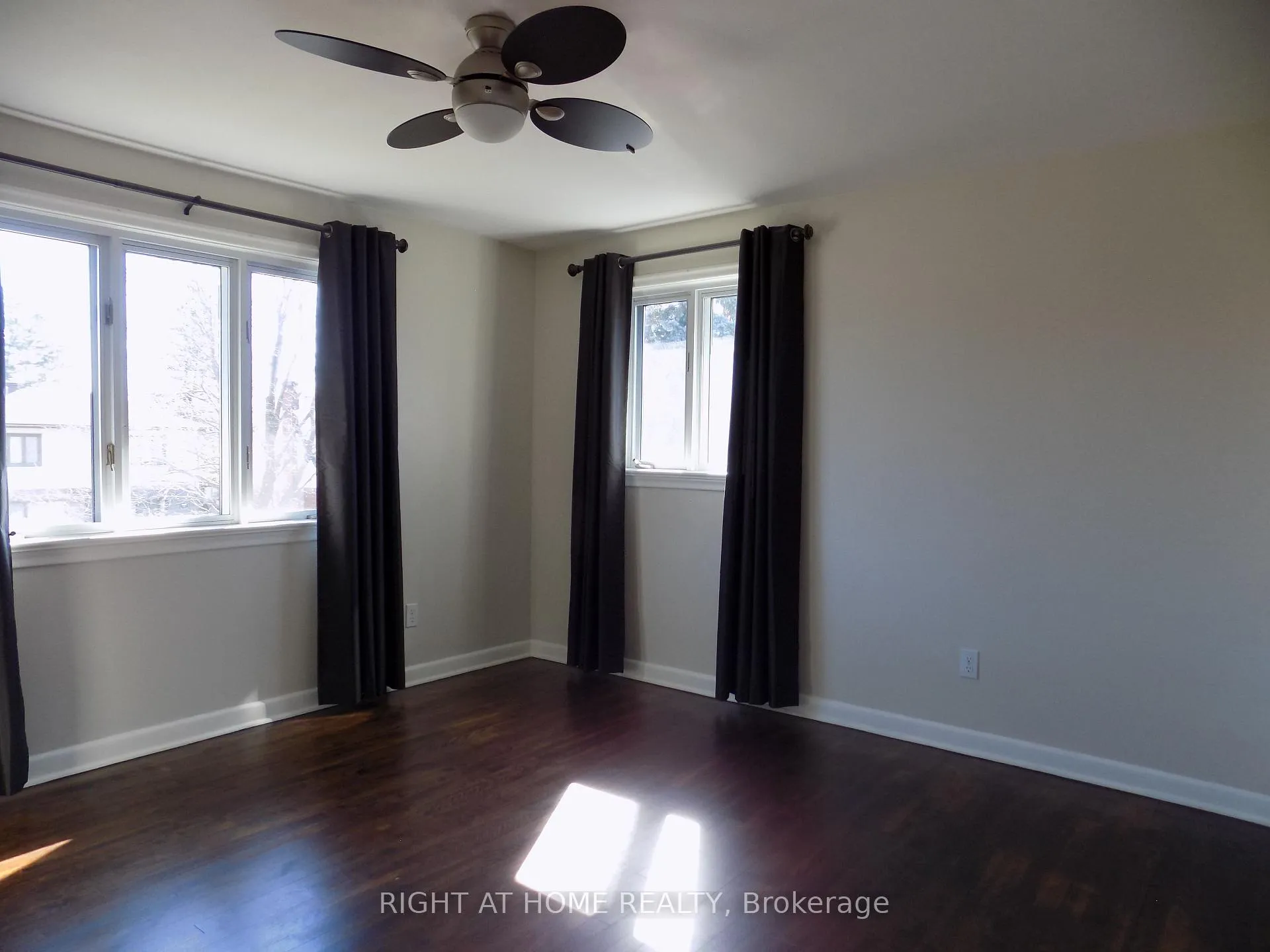 Photo 11 of 1128 Checkers Road, Ottawa, Bel Air Park — HOMEH