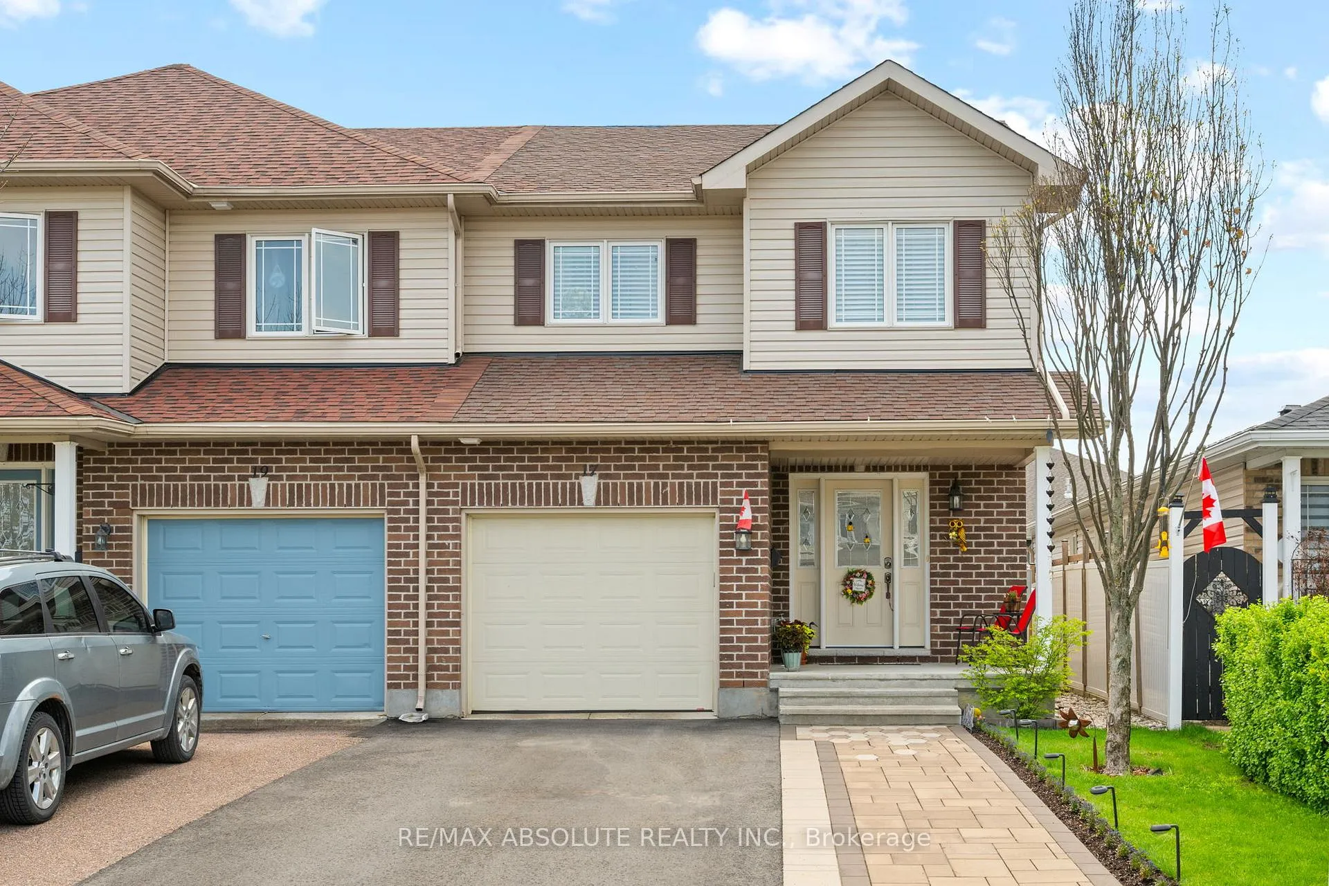 Photo 1 of 17 Allan Bond Court, Arnprior — HOMEH