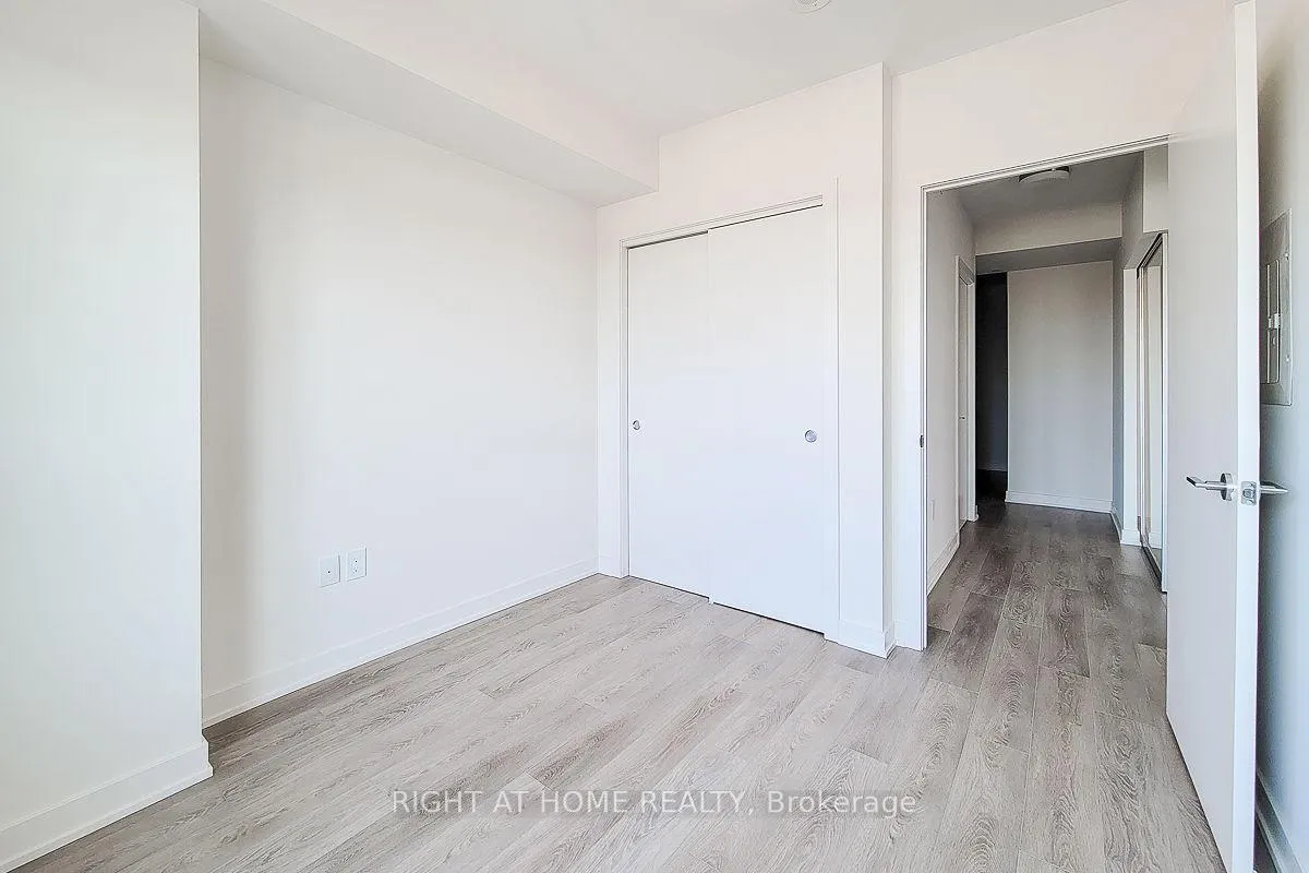 Photo 6 of Unit 817, 212 King William Street, Hamilton, Beasley — HOMEH