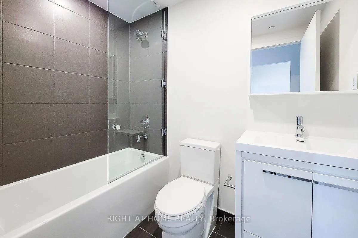 Photo 8 of Unit 817, 212 King William Street, Hamilton, Beasley — HOMEH