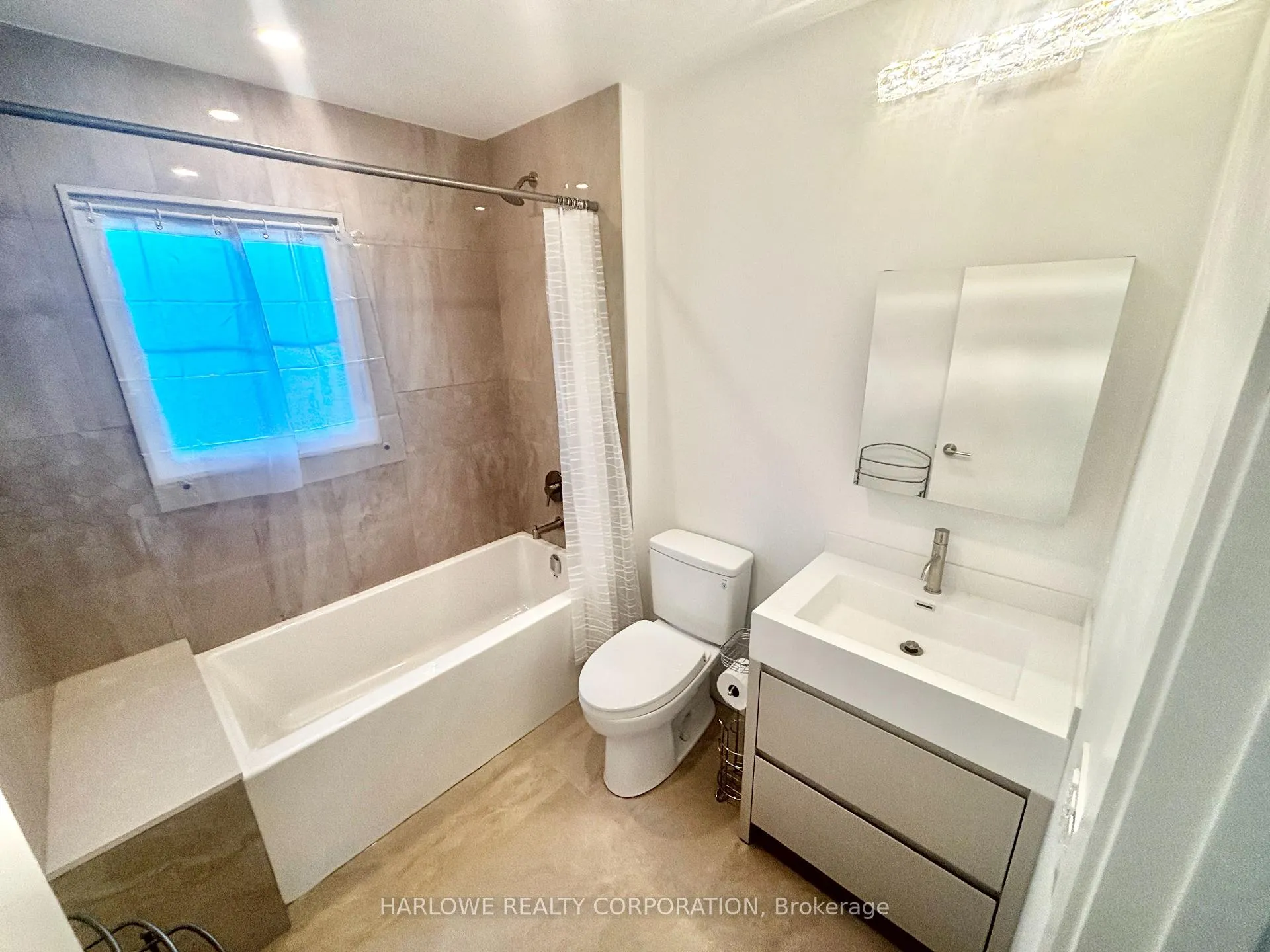 Photo 11 of 61 Gilmour Avenue, Toronto, High Park North — HOMEH