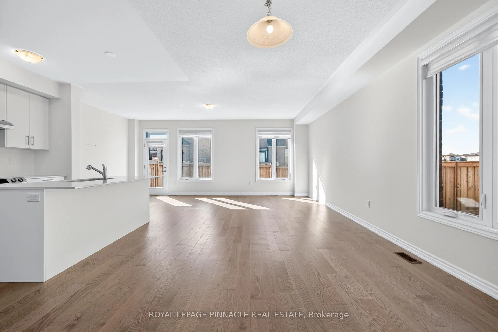 Photo 9 of 342 Thimbleweed Court, Milton, Walker — HOMEH