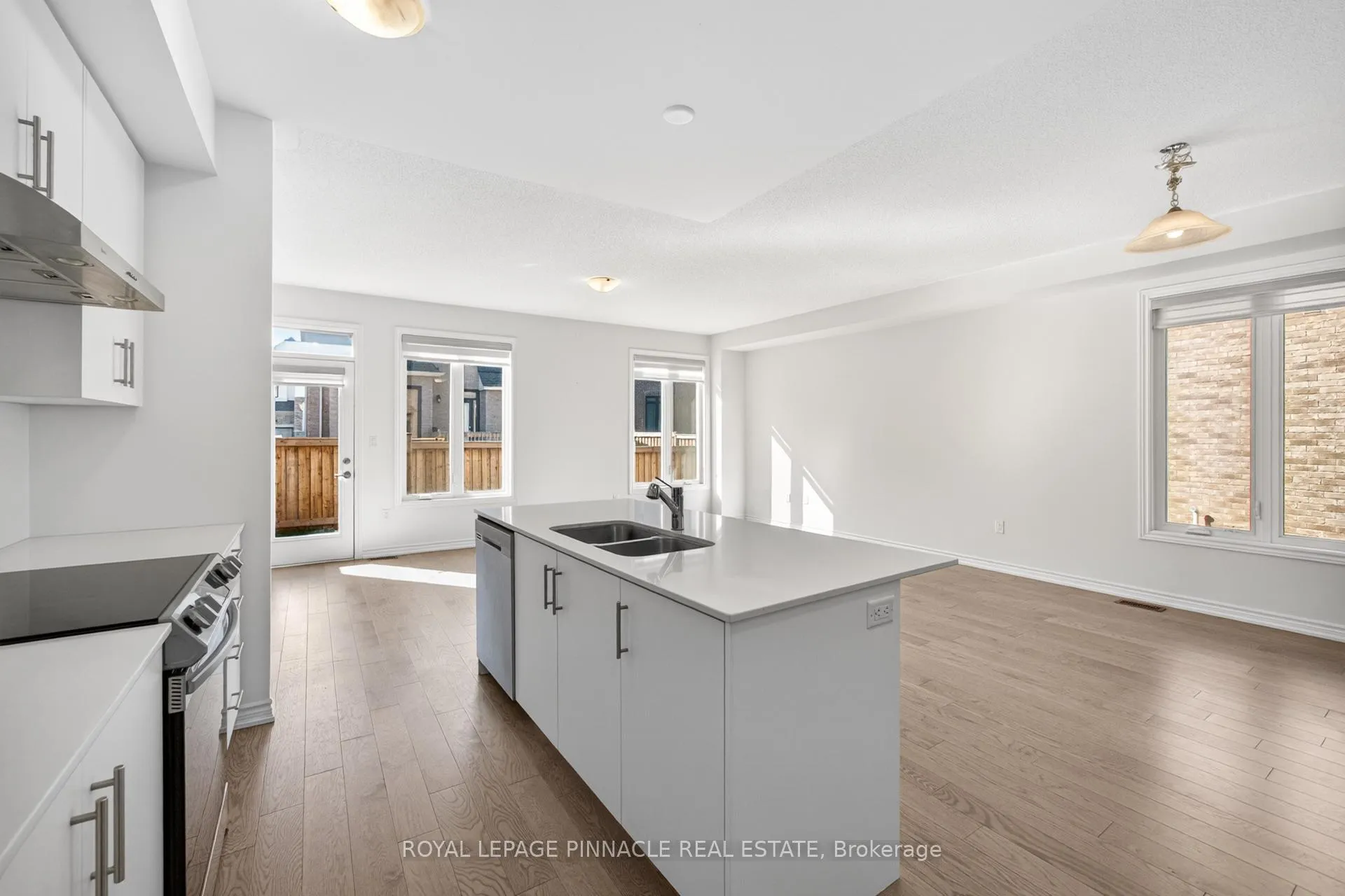 Photo 22 of 342 Thimbleweed Court, Milton, Walker — HOMEH