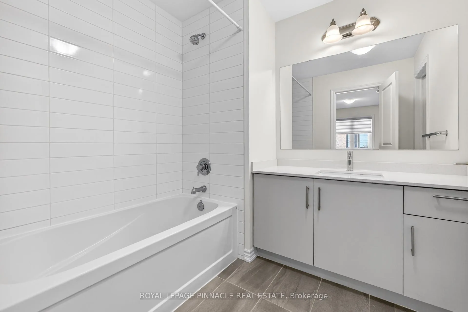 Photo 32 of 342 Thimbleweed Court, Milton, Walker — HOMEH
