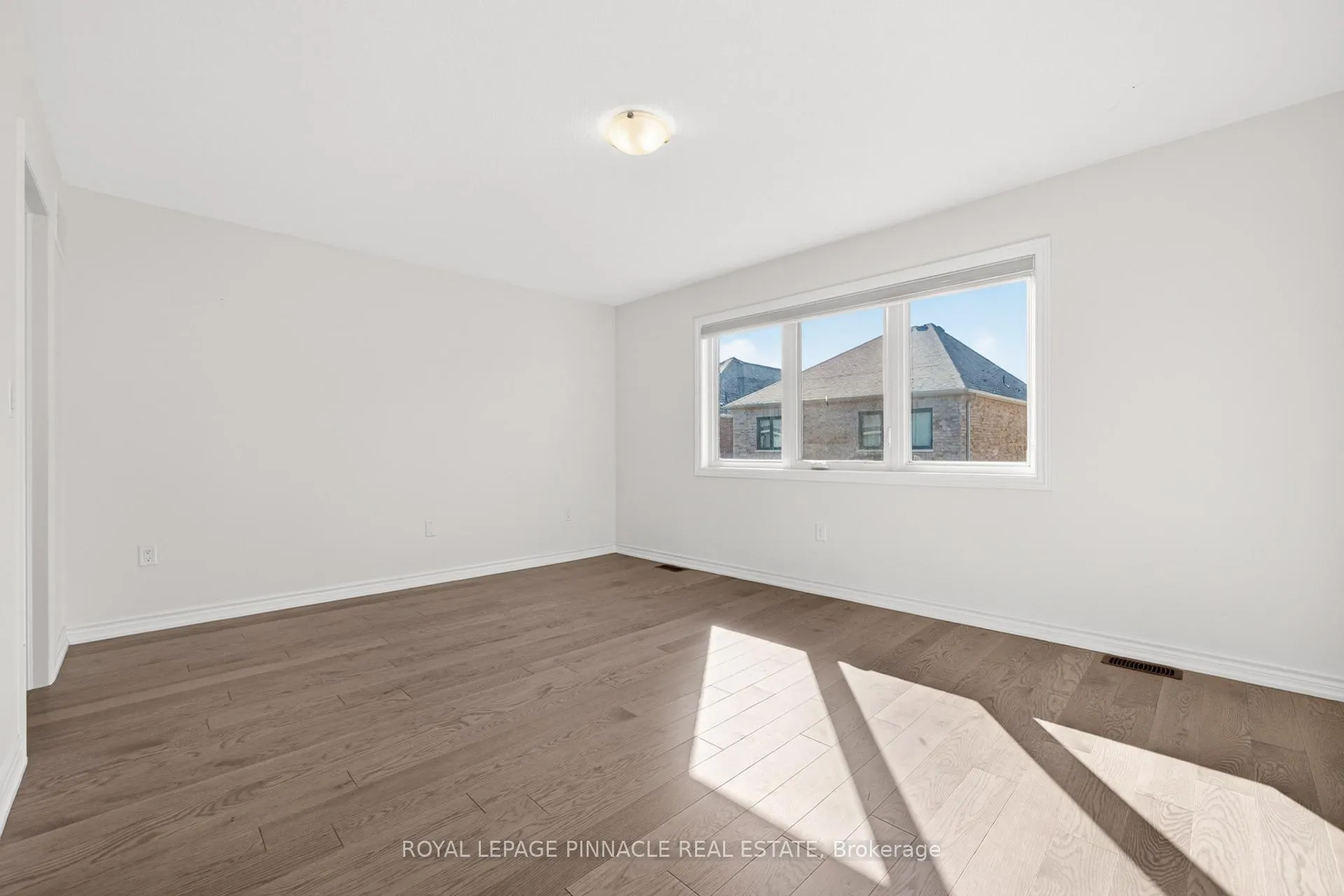Photo 33 of 342 Thimbleweed Court, Milton, Walker — HOMEH