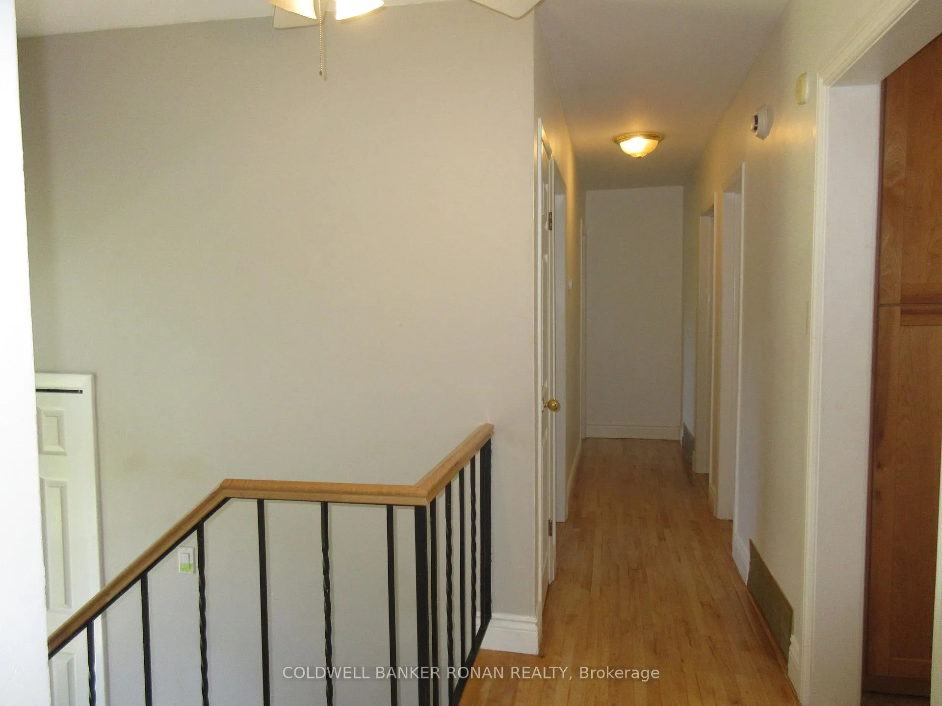 Photo 4 of Unit MAIN FLOOR, 104 Boyne Crescent, New Tecumseth, Alliston — HOMEH