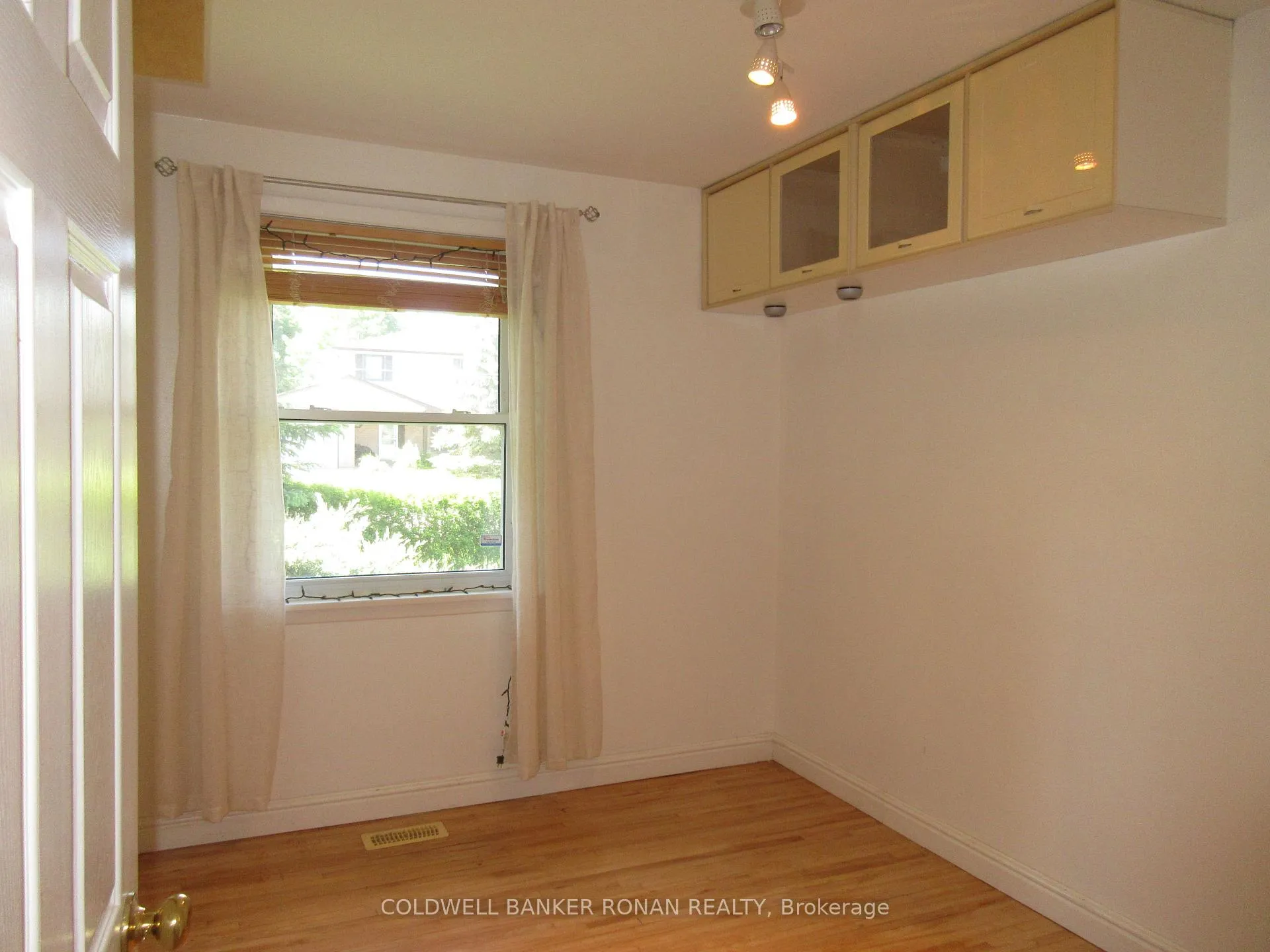 Photo 14 of Unit MAIN FLOOR, 104 Boyne Crescent, New Tecumseth, Alliston — HOMEH