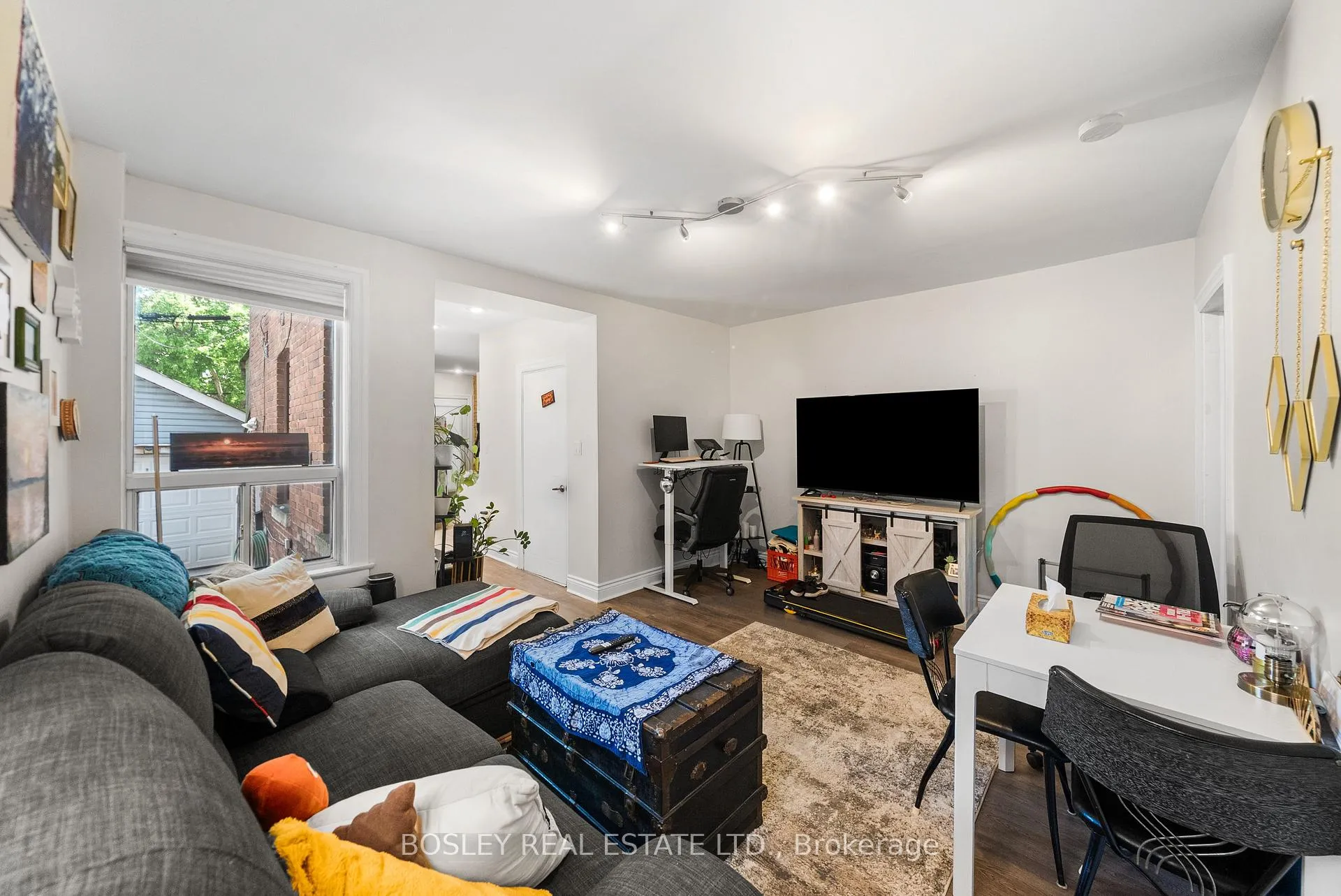 Photo 2 of Unit Main, 229 Woodbine Avenue, Toronto, The Beaches — HOMEH