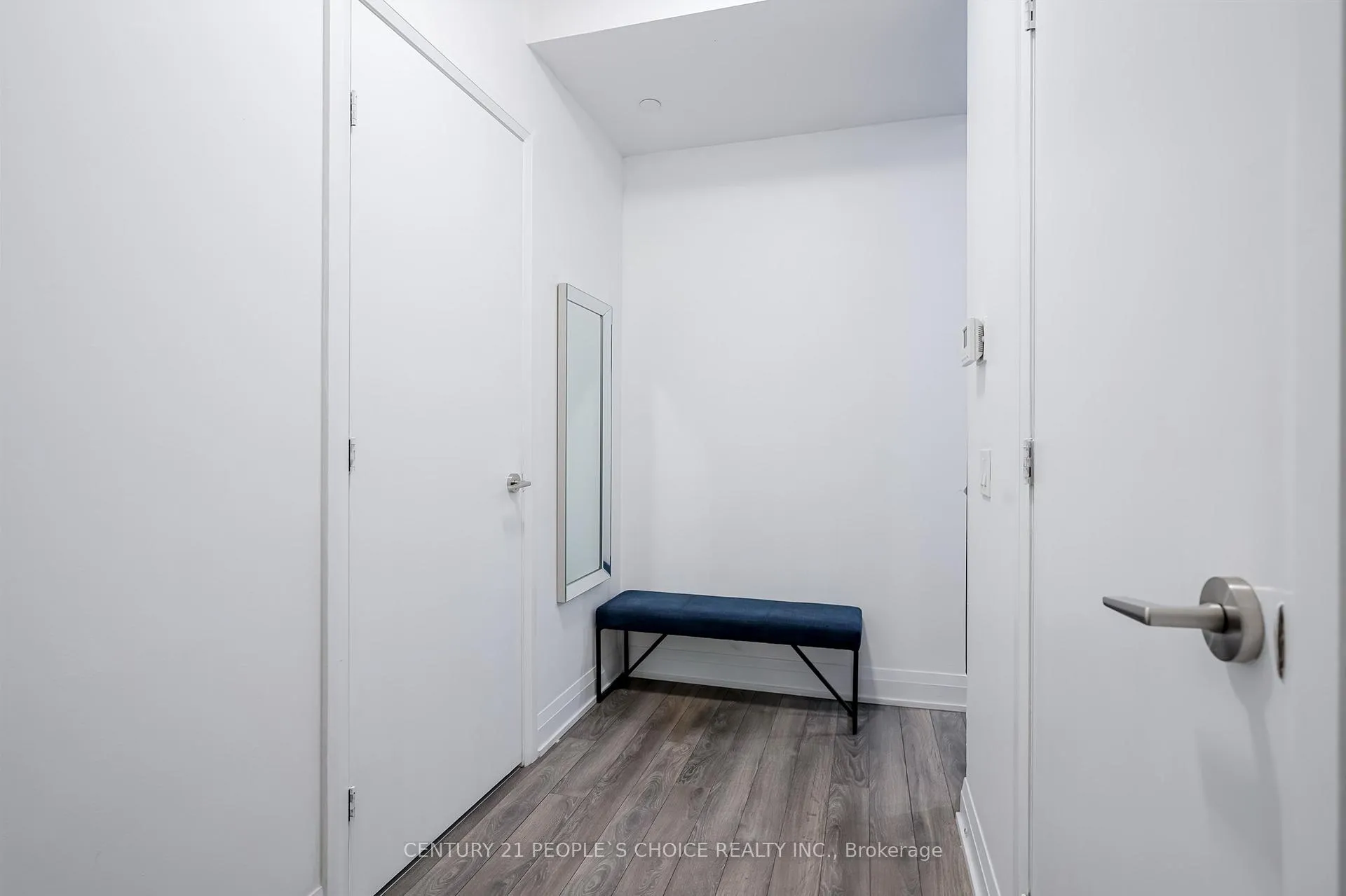 Photo 8 of Unit 110, 4800 Highway 7 Road, Vaughan, East Woodbridge — HOMEH