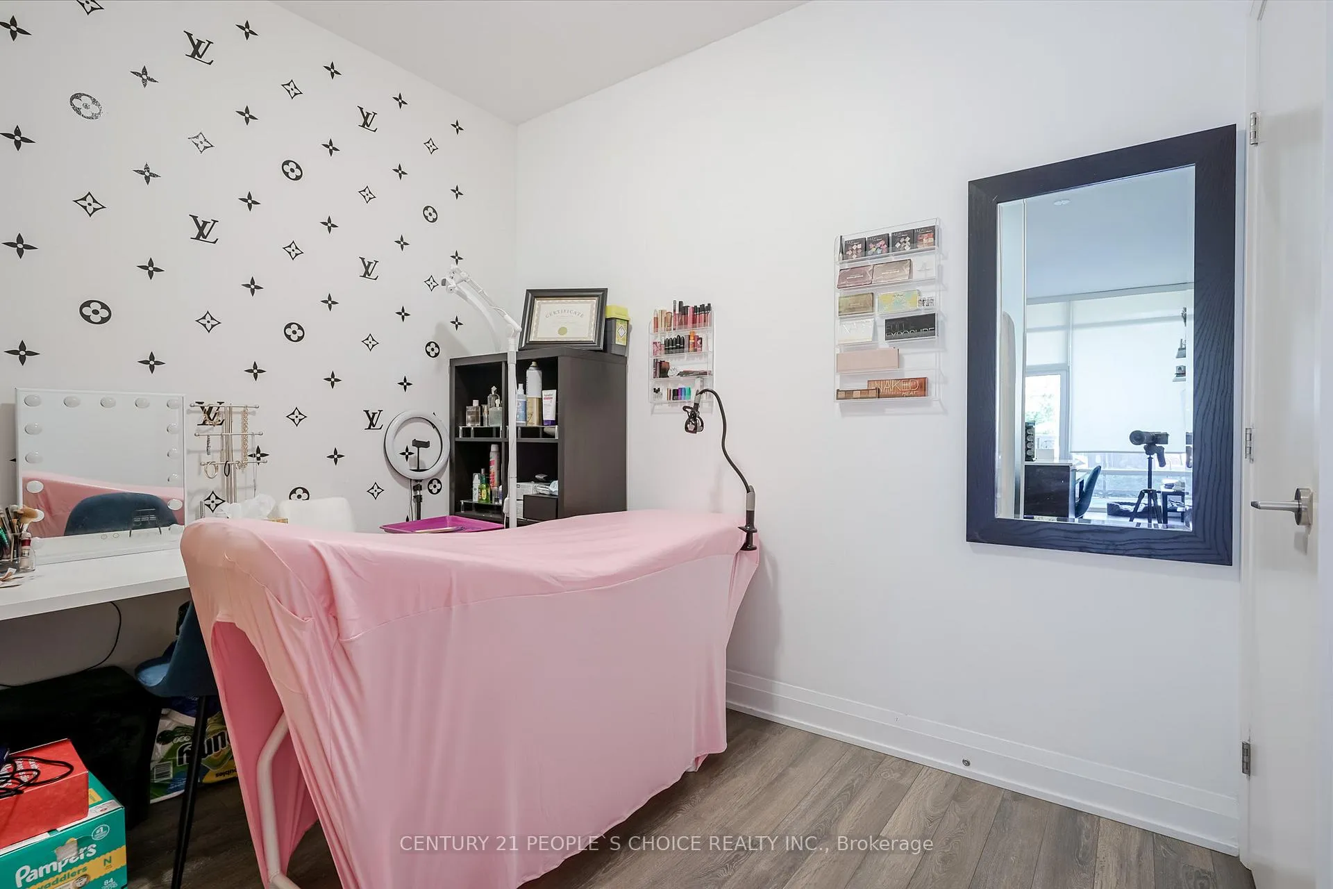 Photo 11 of Unit 110, 4800 Highway 7 Road, Vaughan, East Woodbridge — HOMEH