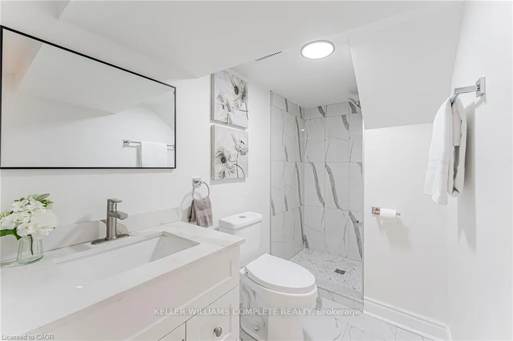 Photo 8 of Unit 2, 15 Barnesdale Avenue N, Hamilton, Stipley — HOMEH