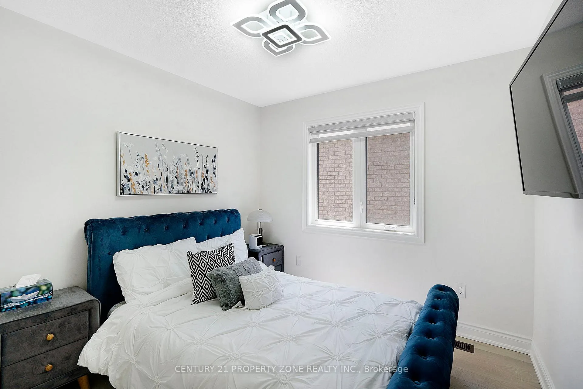 Photo 26 of 41 Merrimac Drive, Brampton, Bram West — HOMEH