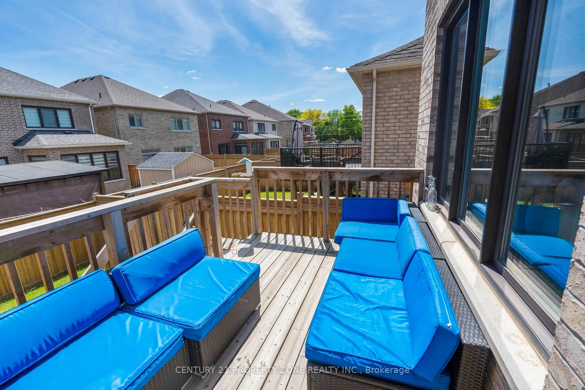 Photo 32 of 41 Merrimac Drive, Brampton, Bram West — HOMEH