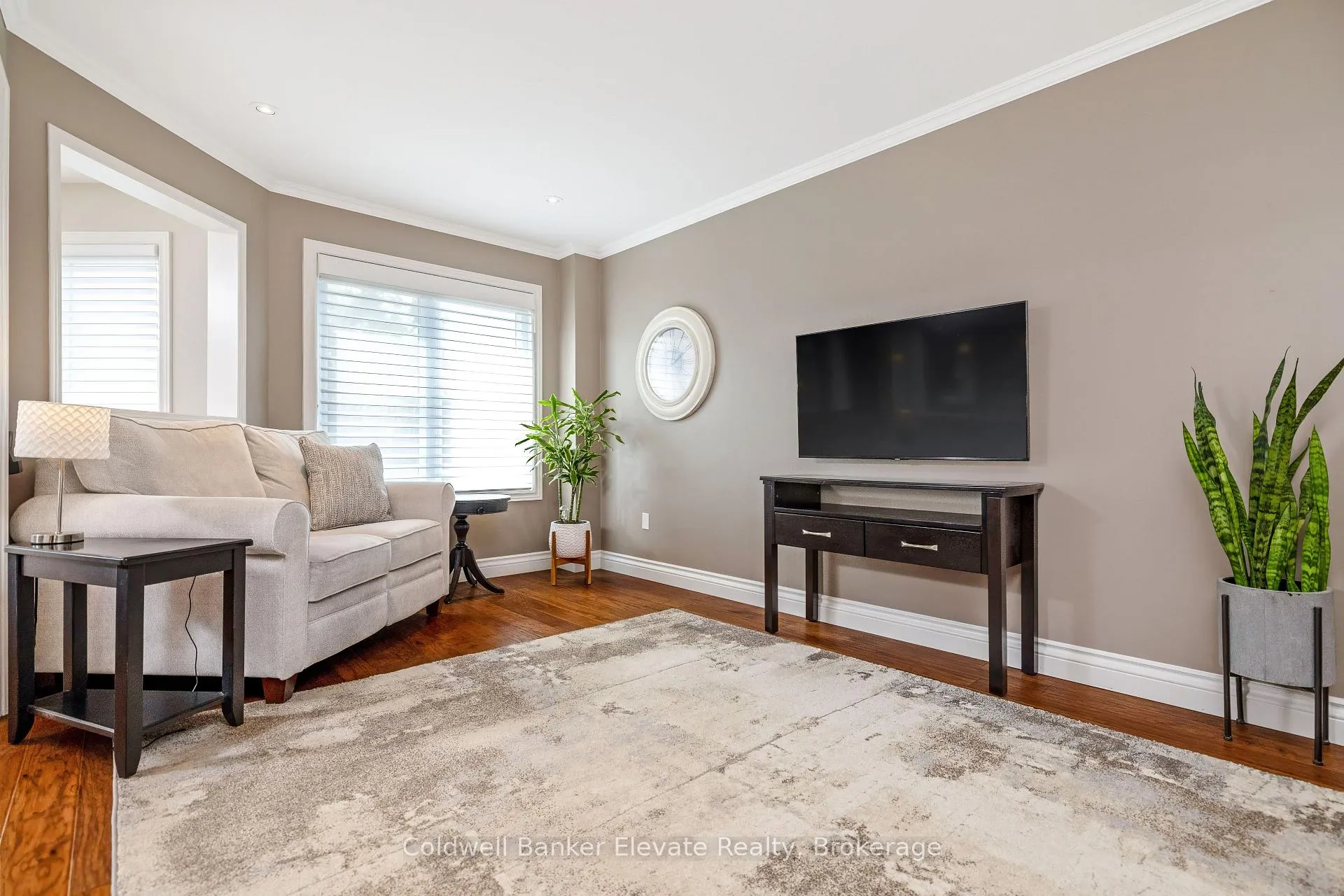 Photo 19 of 52 Curry Crescent, Halton Hills, Georgetown — HOMEH