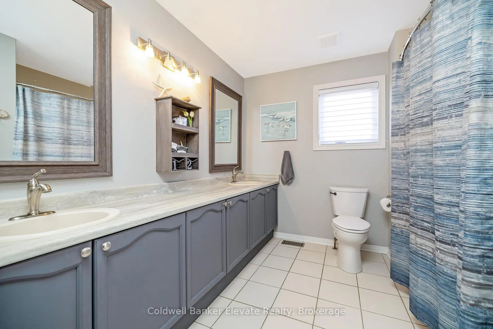 Photo 33 of 52 Curry Crescent, Halton Hills, Georgetown — HOMEH
