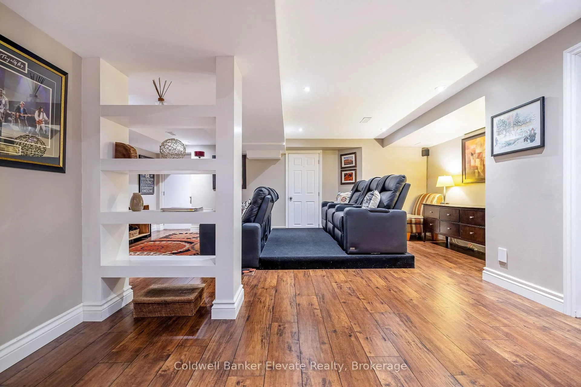 Photo 38 of 52 Curry Crescent, Halton Hills, Georgetown — HOMEH