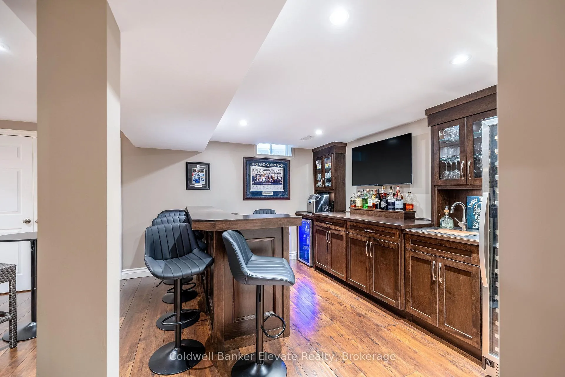 Photo 41 of 52 Curry Crescent, Halton Hills, Georgetown — HOMEH