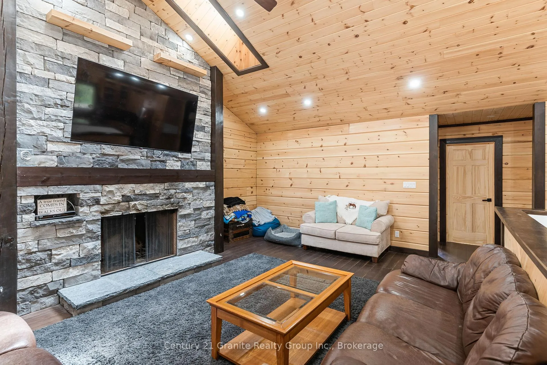 Photo 19 of 1007 Winding Creek Road, Minden Hills, Anson — HOMEH