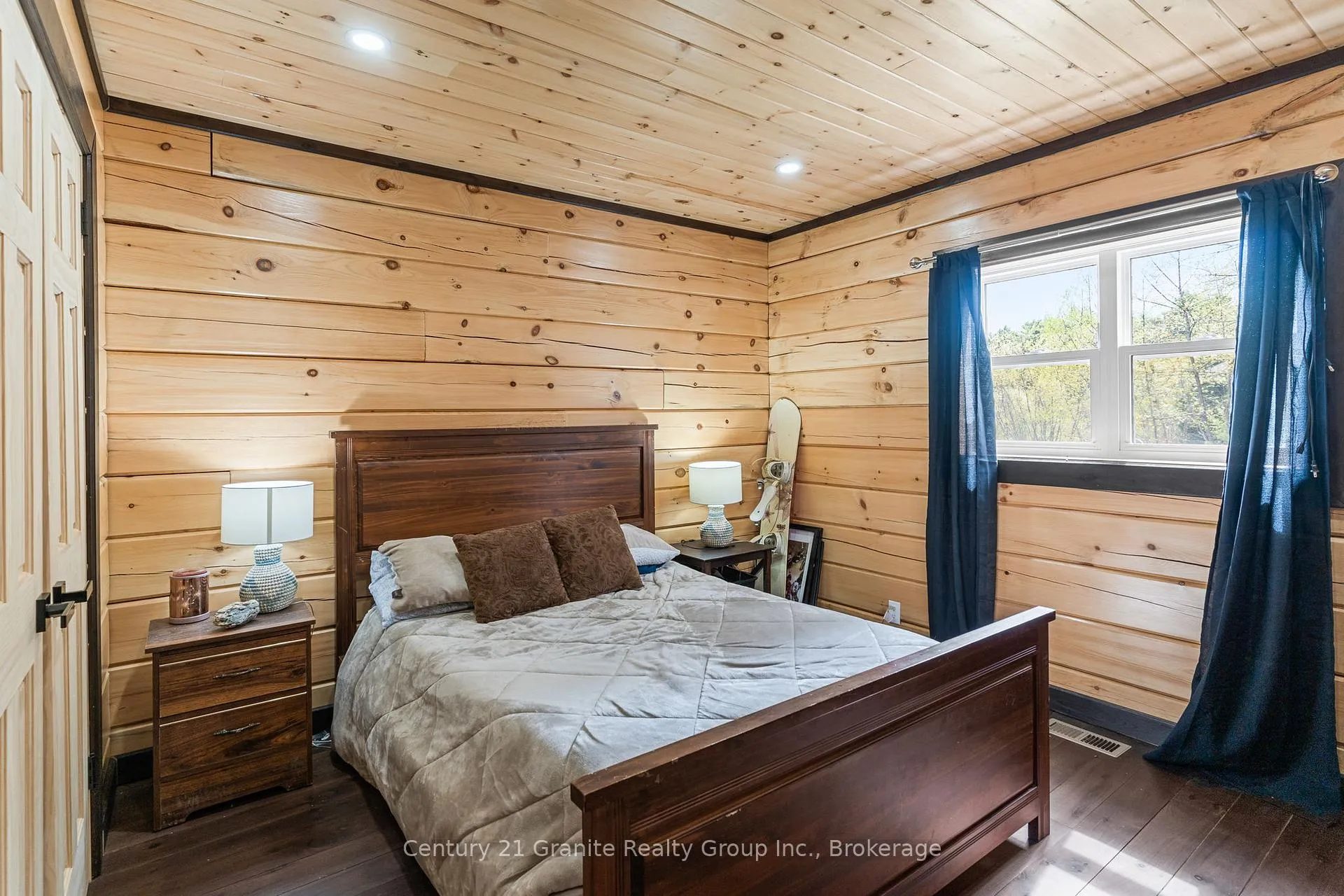 Photo 23 of 1007 Winding Creek Road, Minden Hills, Anson — HOMEH