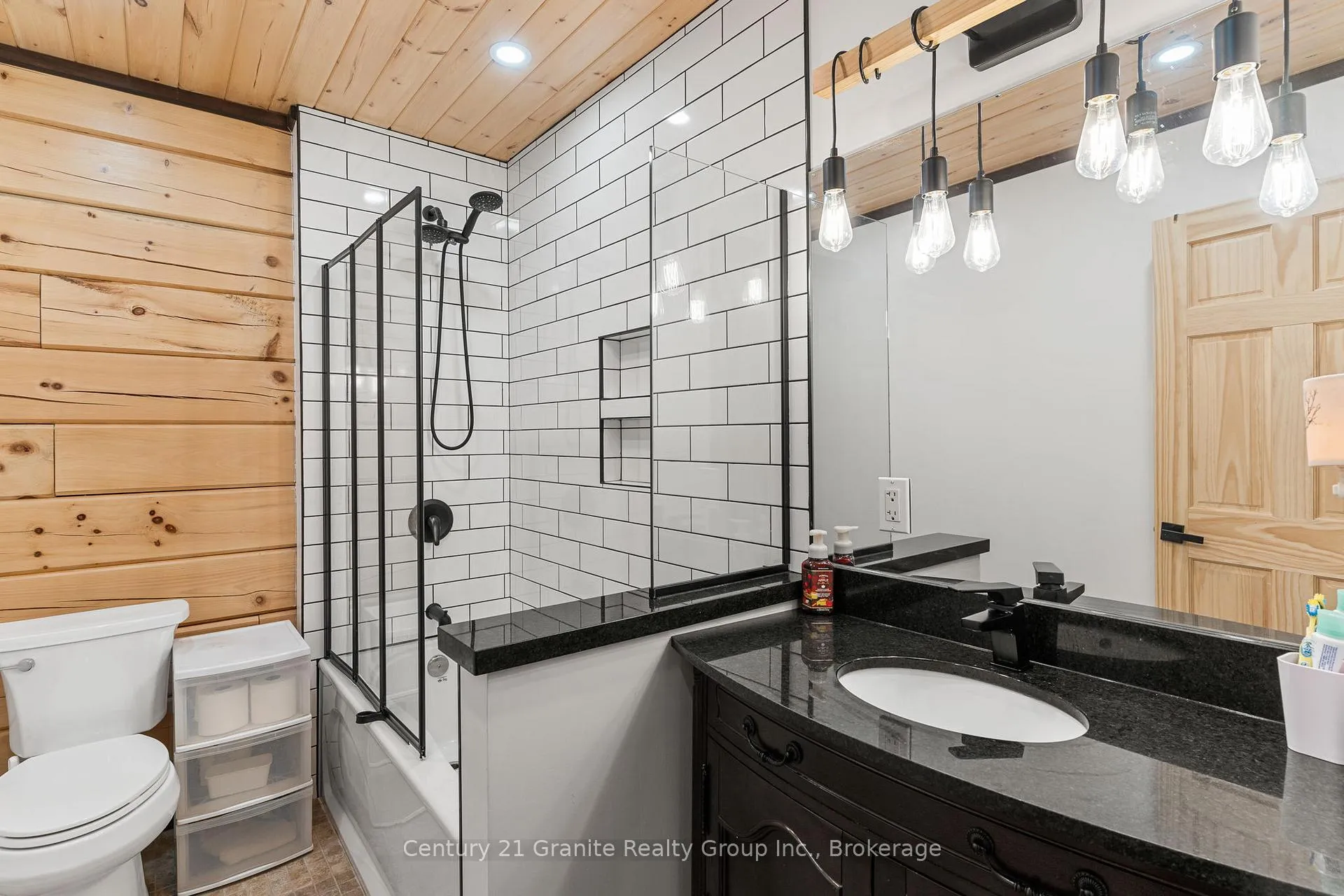 Photo 27 of 1007 Winding Creek Road, Minden Hills, Anson — HOMEH