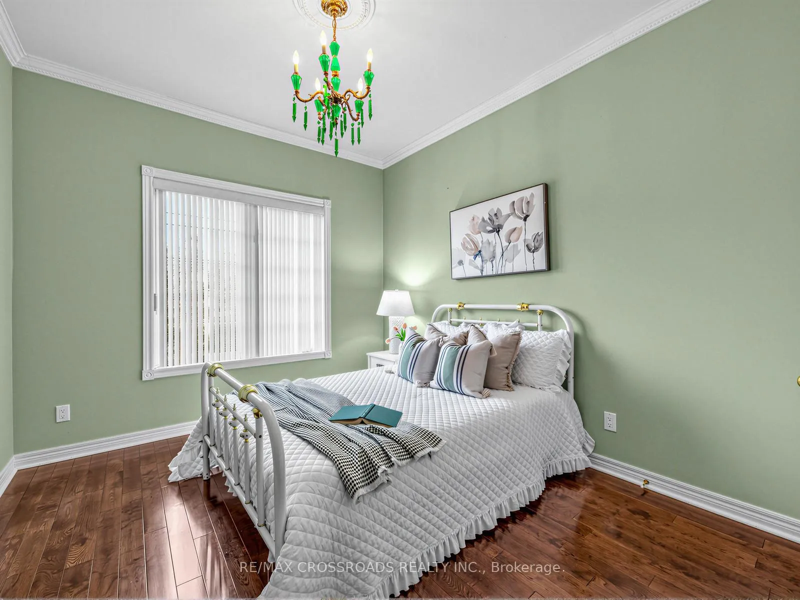 Photo 7 of 484 Poplar Avenue, Ajax, South East — HOMEH