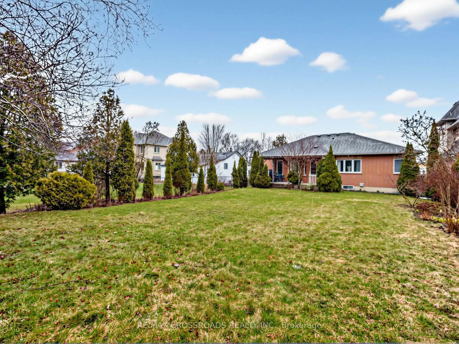 Photo 34 of 484 Poplar Avenue, Ajax, South East — HOMEH
