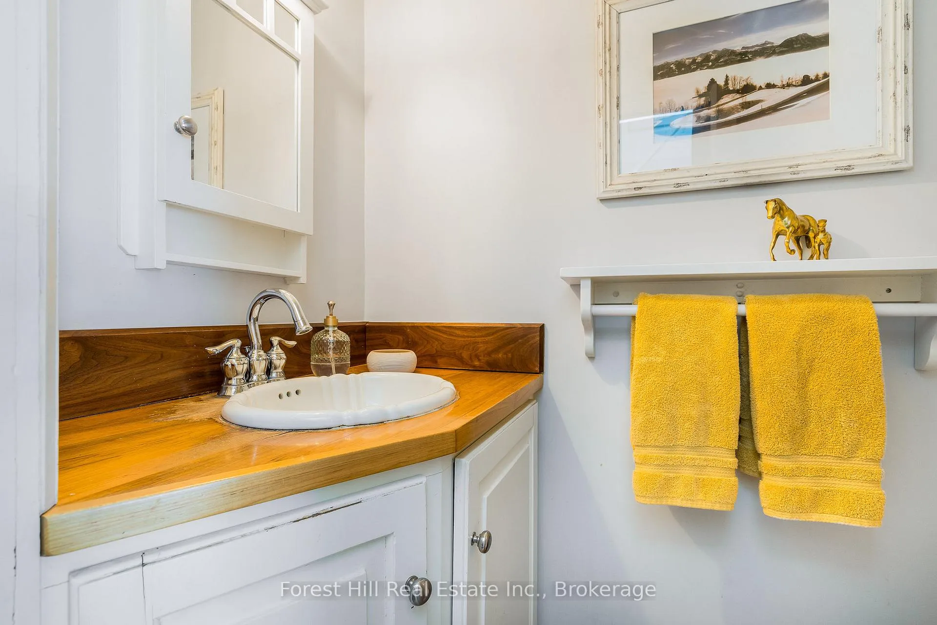 Photo 15 of 496629 Grey Road 2, Blue Mountains — HOMEH